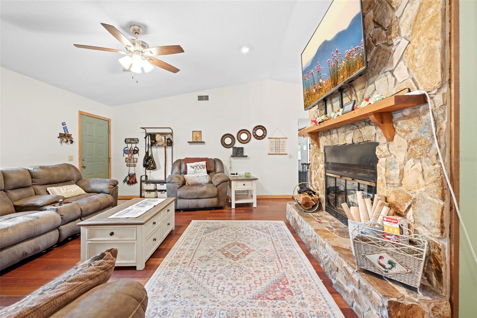 6141 E Dell Ln Property Photo 8