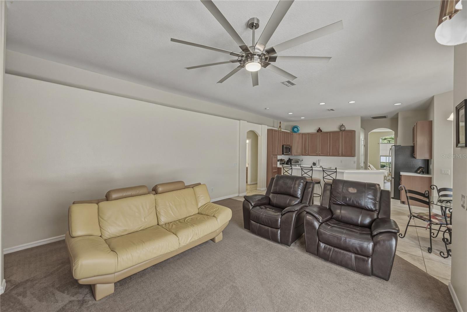 1542 Swamp Rose Ln Property Photo 34
