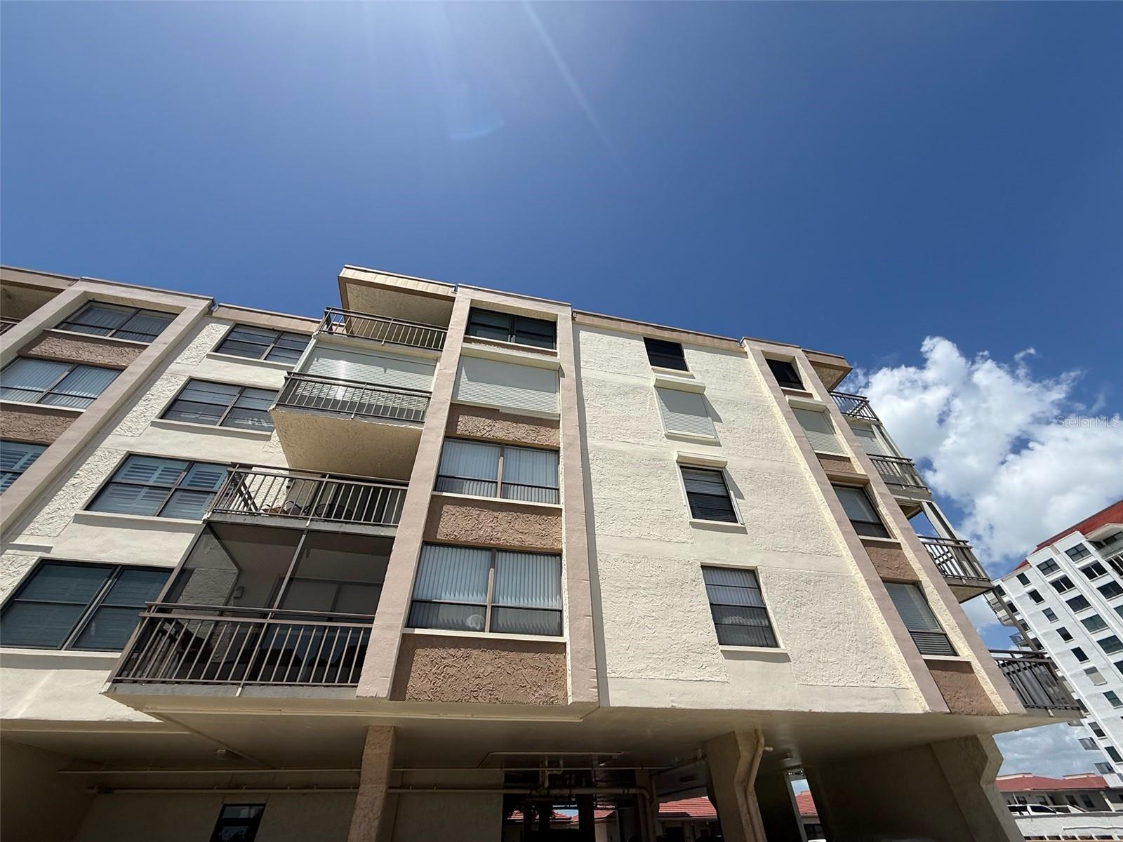 6279 Sun Blvd #403 Property Photo 1