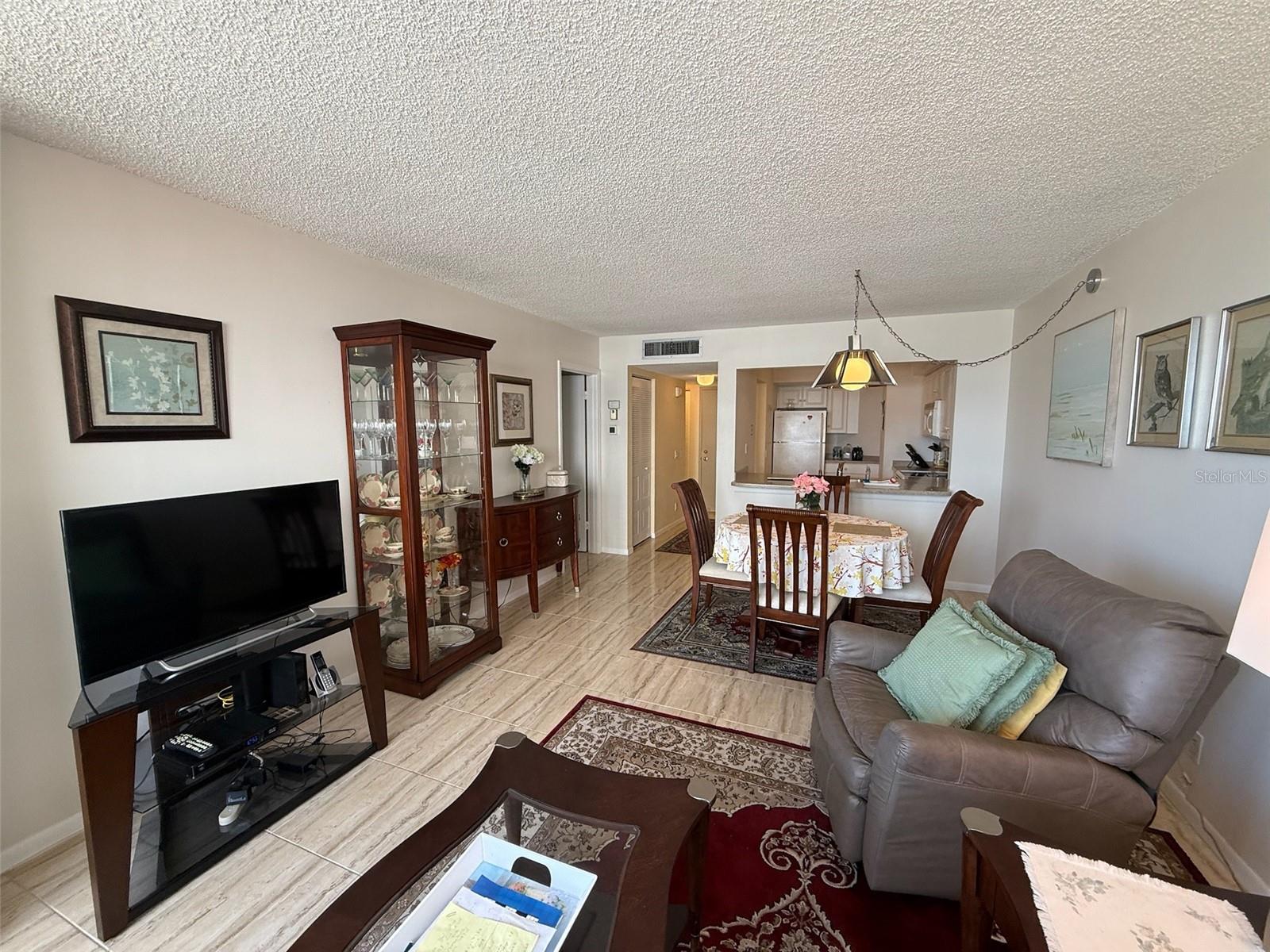 6279 Sun Blvd #403 Property Photo 4