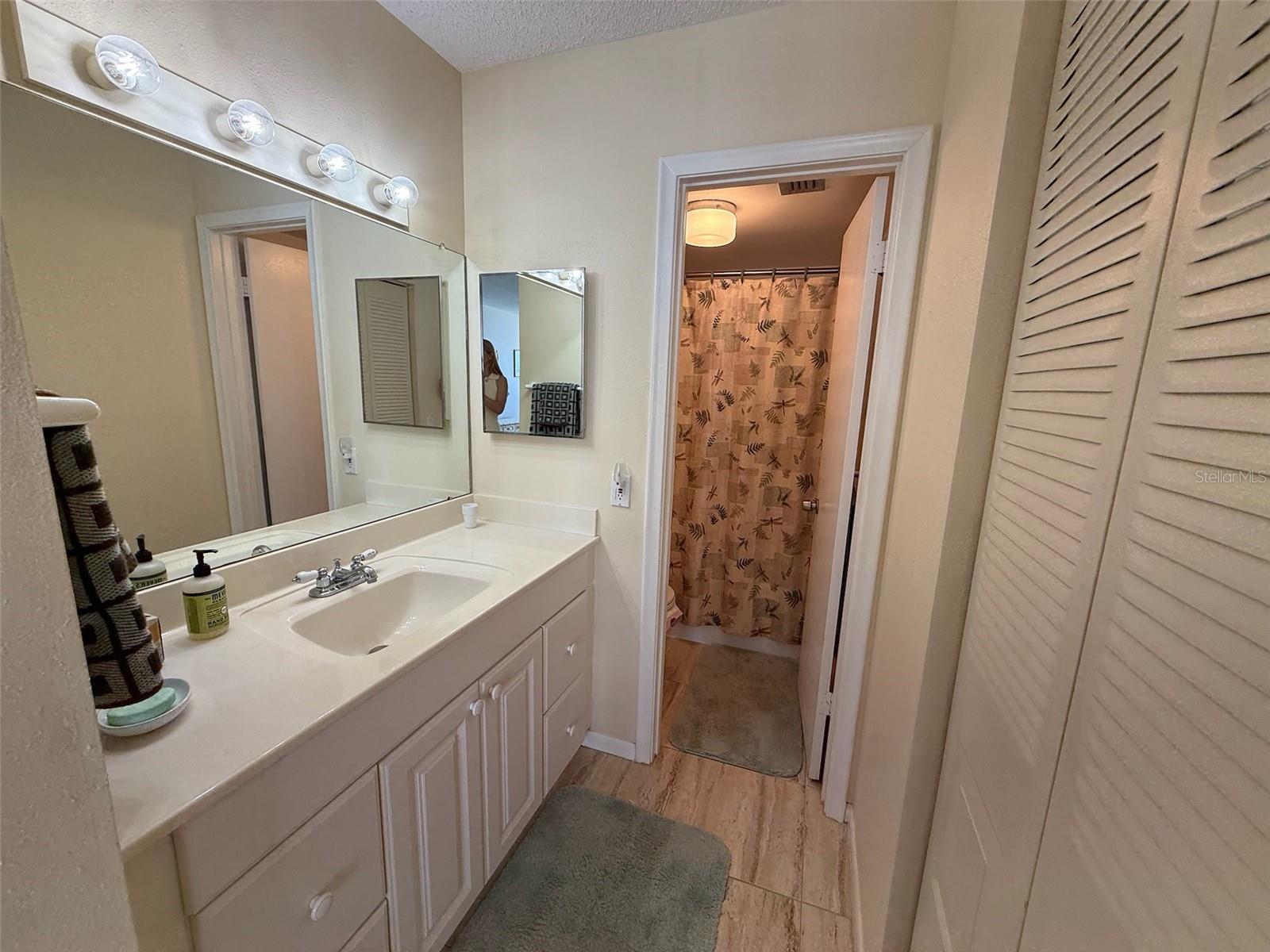 6279 Sun Blvd #403 Property Photo 19