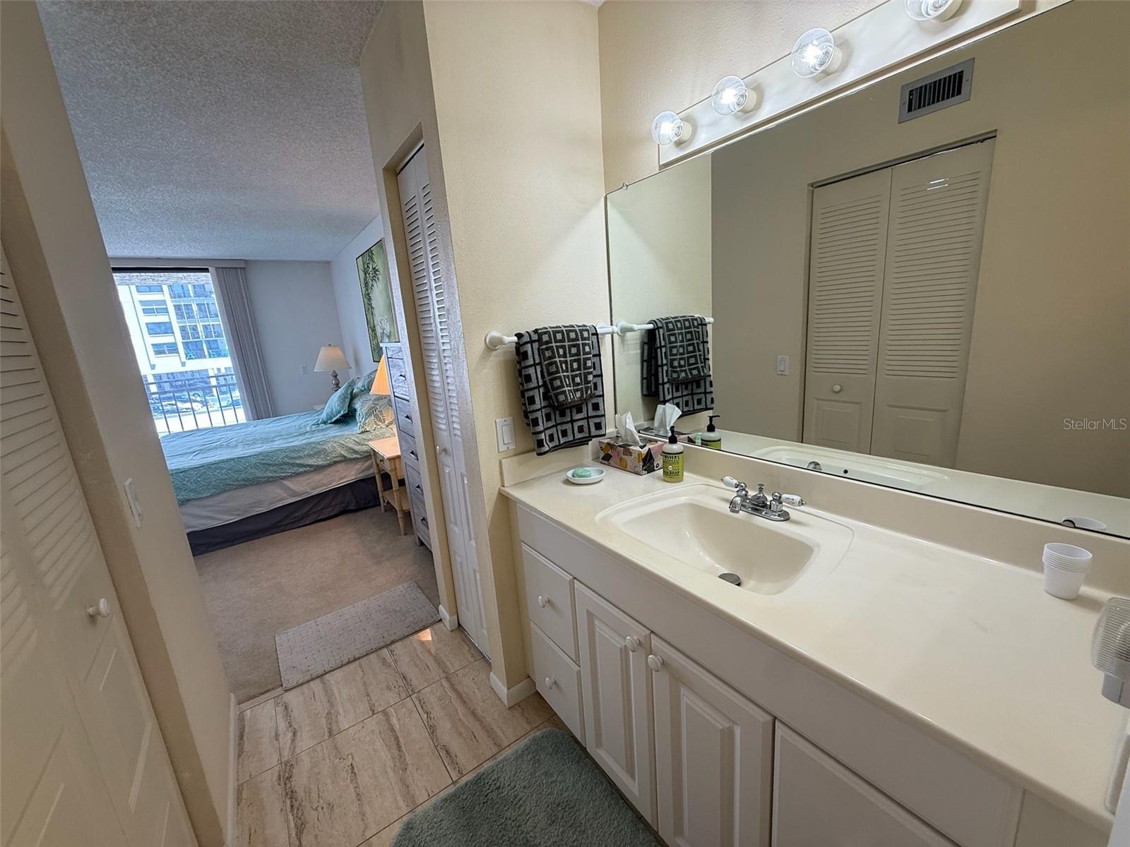 6279 Sun Blvd #403 Property Photo 20