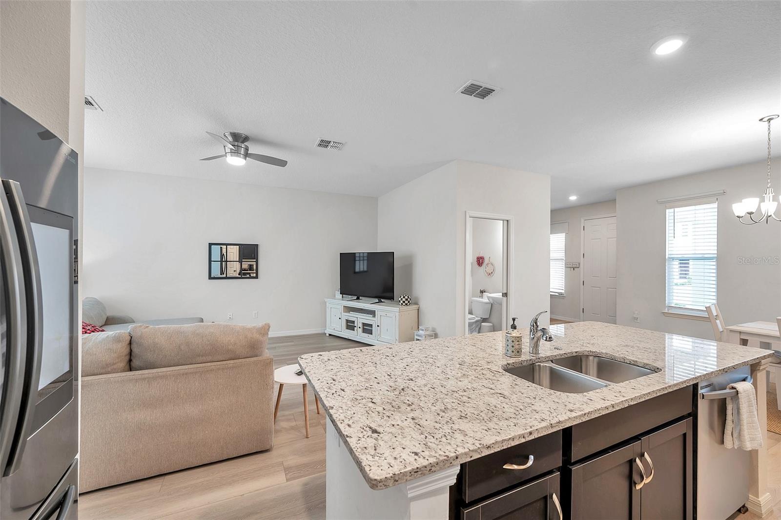 4966 Avalon Park Blvd Property Photo 19