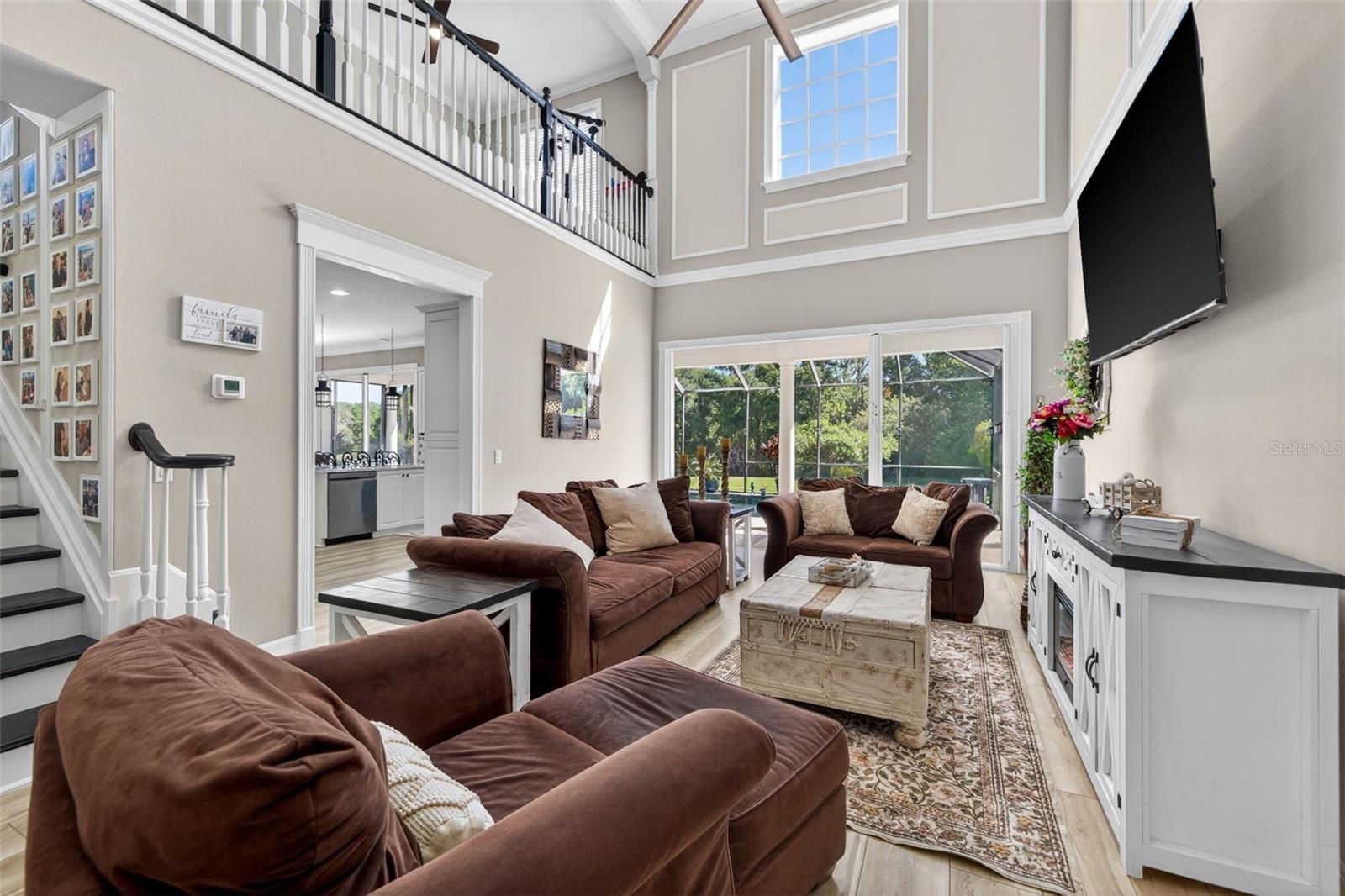 17308 Howling Wolf Run Property Photo 4
