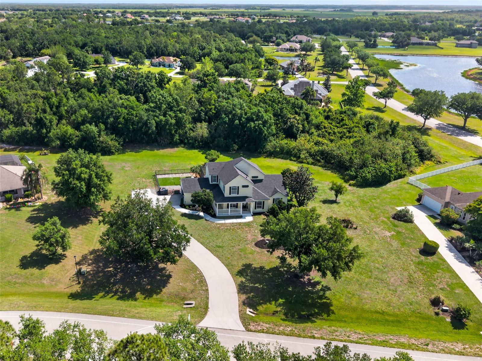 17308 Howling Wolf Run Property Photo 7