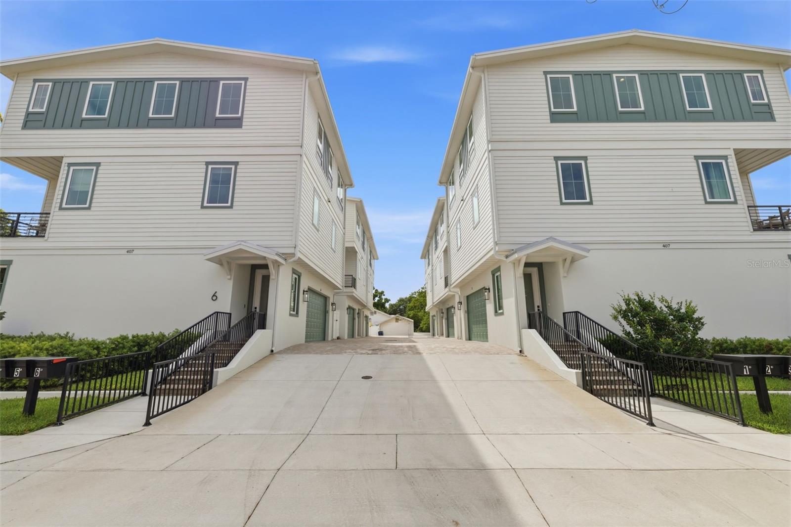 407 S Albany Ave #2 Property Photo 1