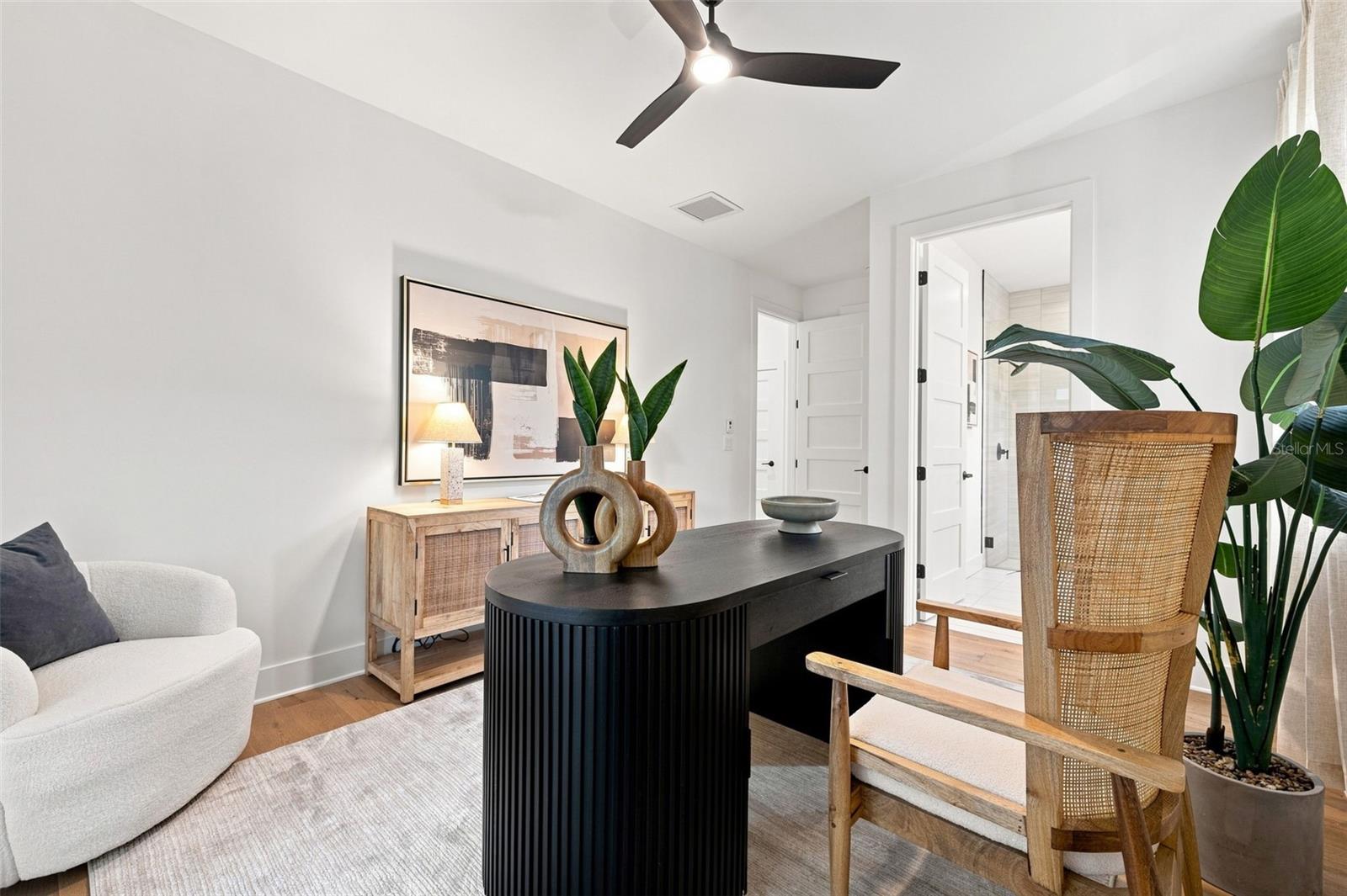 407 S Albany Ave #2 Property Photo 6