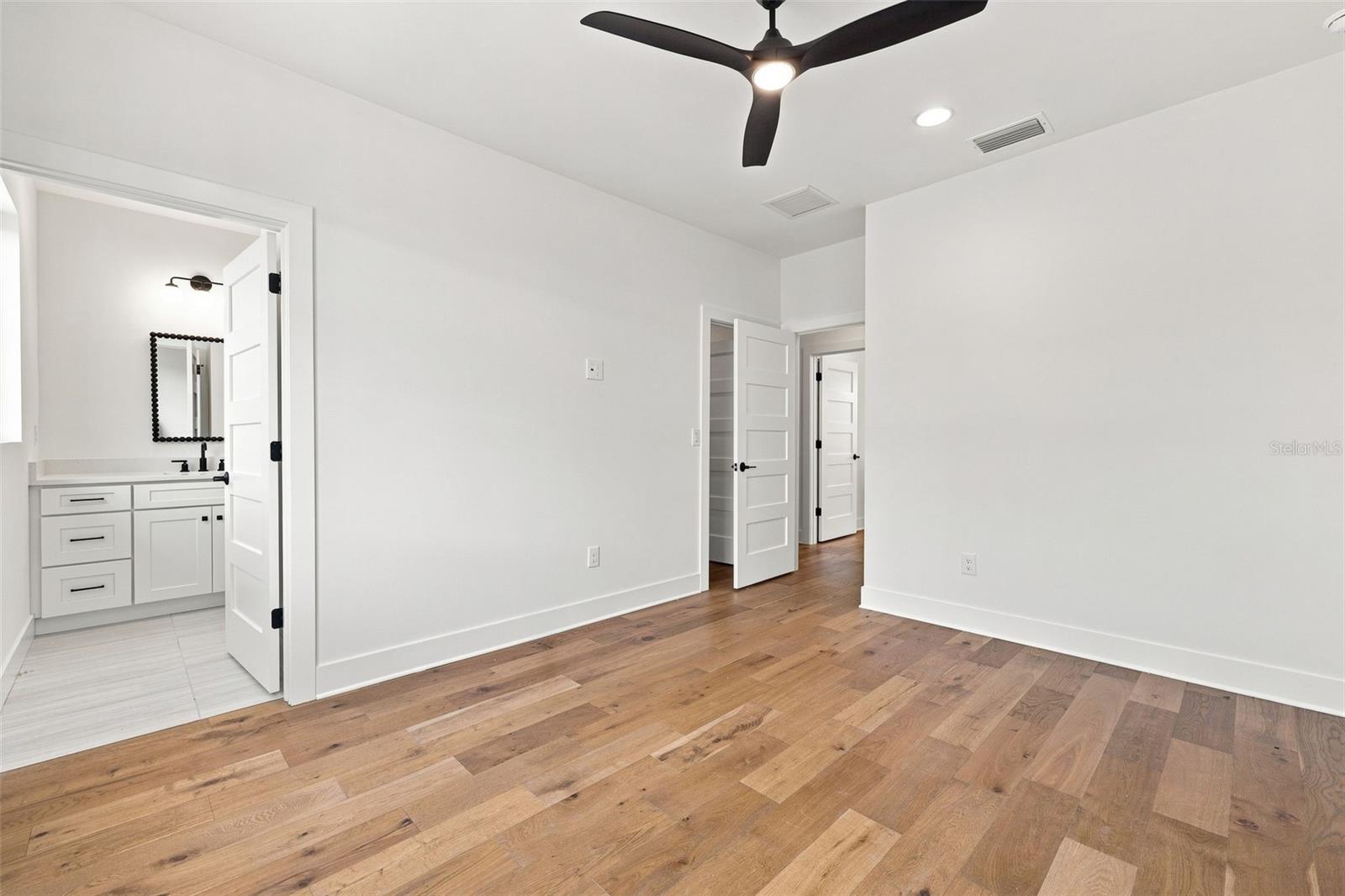 407 S Albany Ave #2 Property Photo 28
