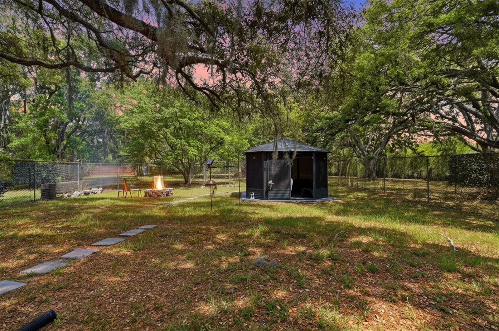 15620 Hays Rd Property Photo 13