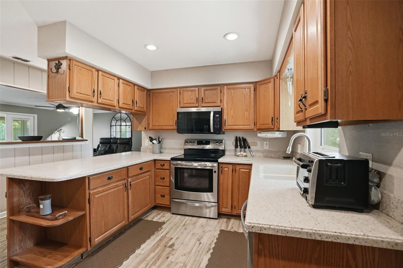 15620 Hays Rd Property Photo 16