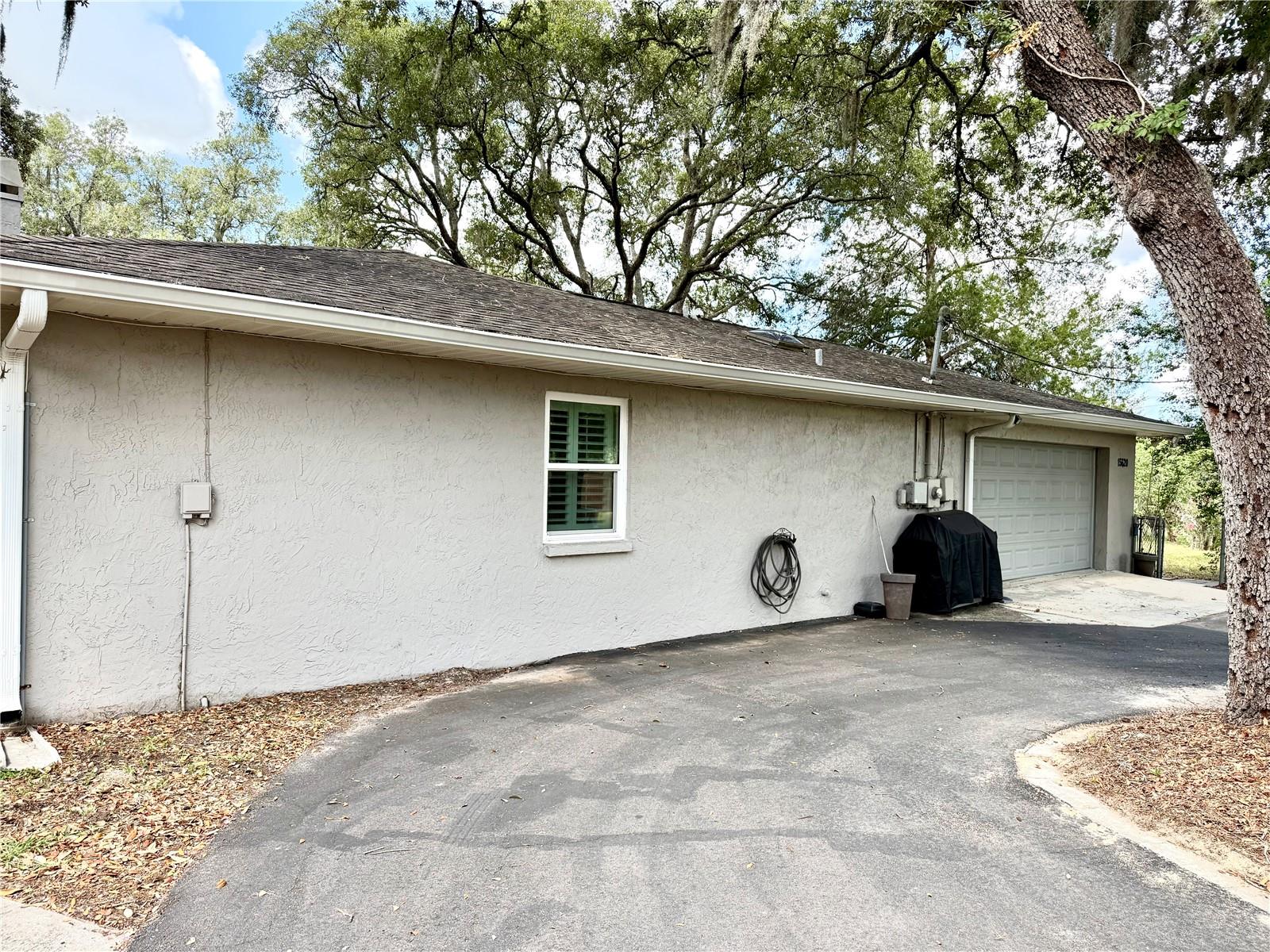 15620 Hays Rd Property Photo 37