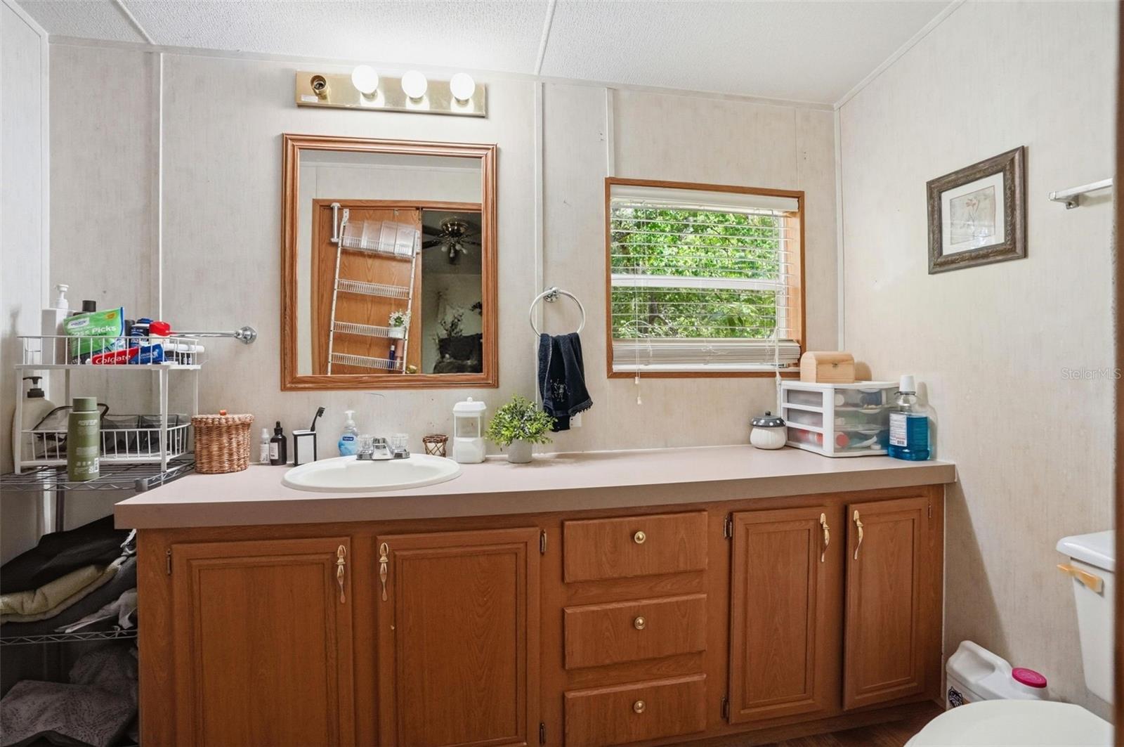 15620 Hays Rd Property Photo 44