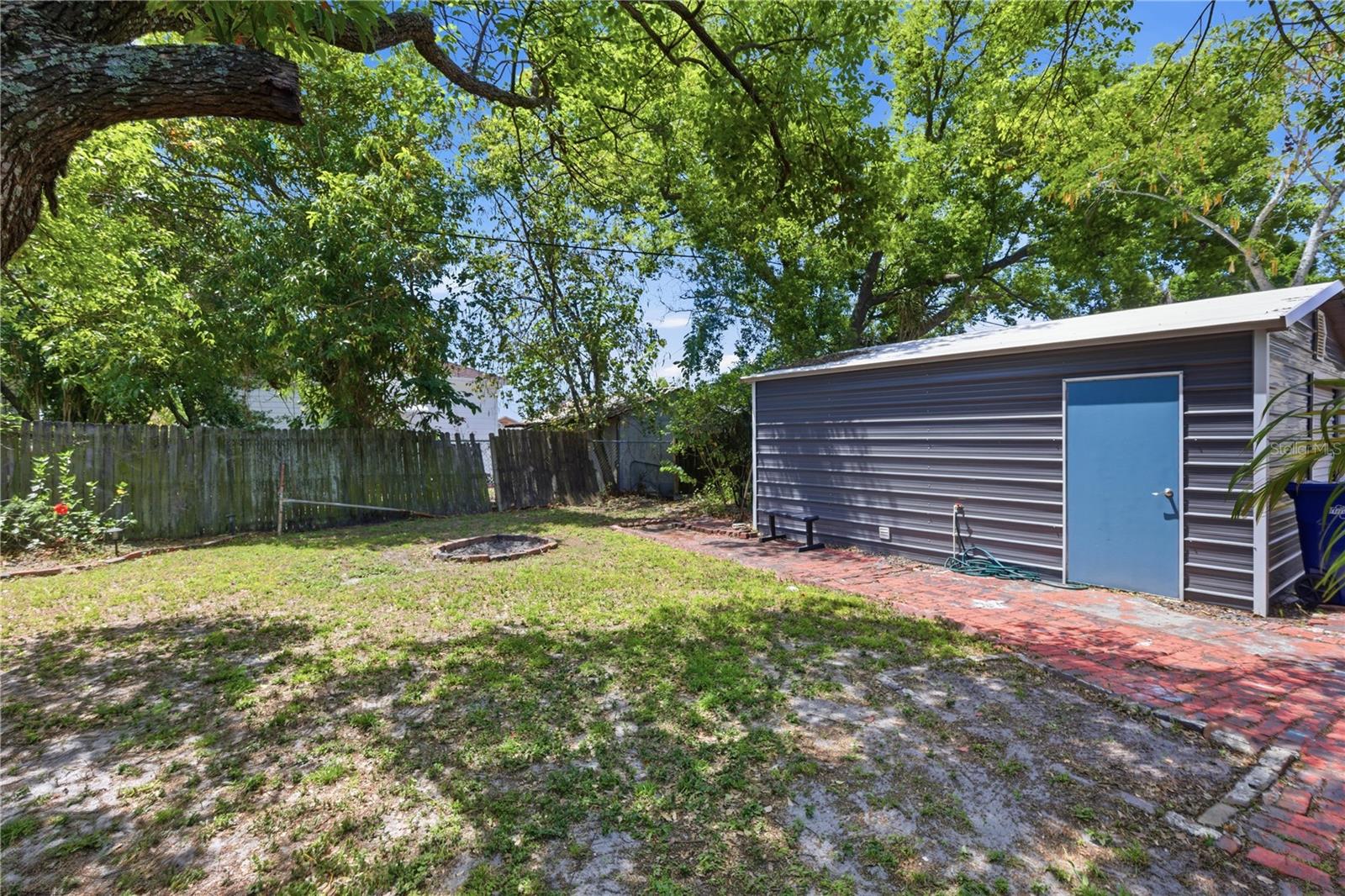 2318 W Cordelia St Property Photo 21