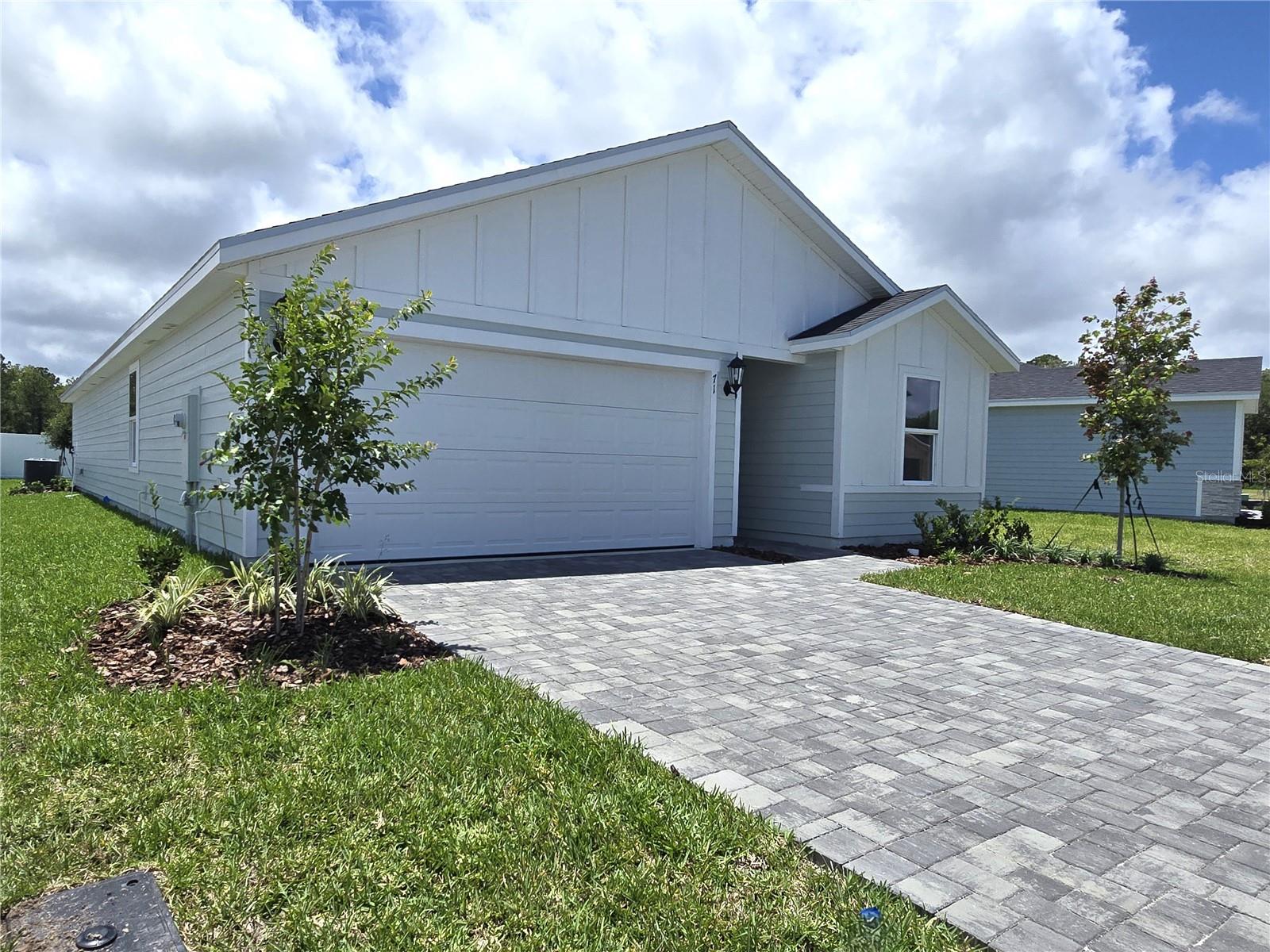 71 Ararat Dr Property Photo 2