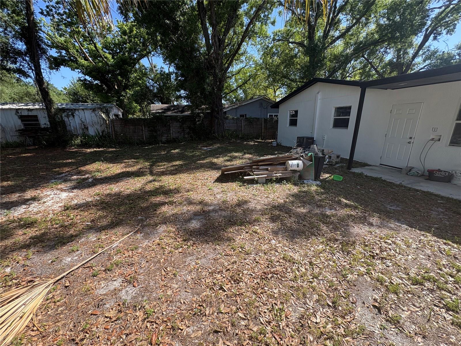 7019 N Willow Ave Property Photo 16