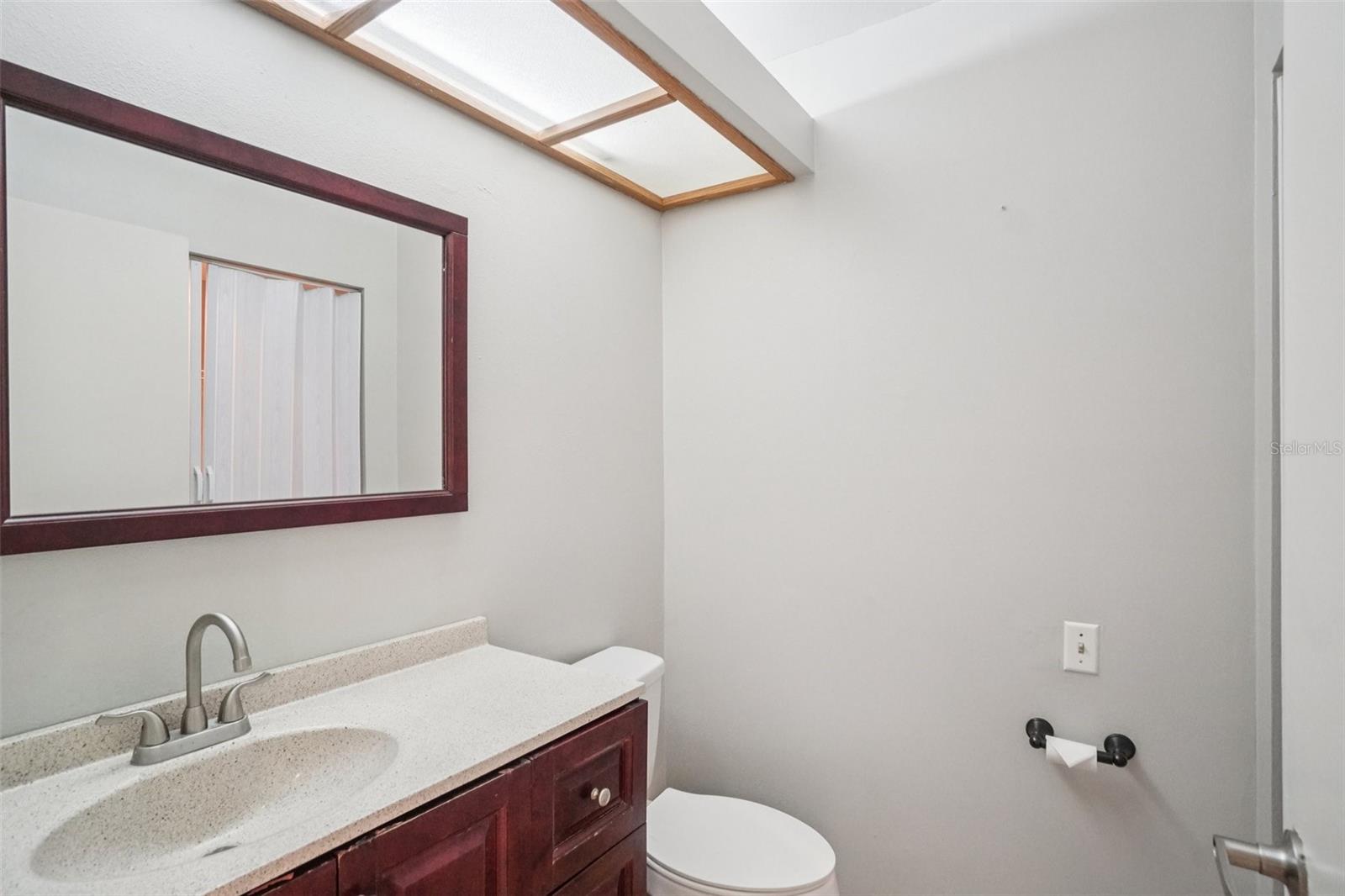 745 Oak Park Pl Property Photo 19