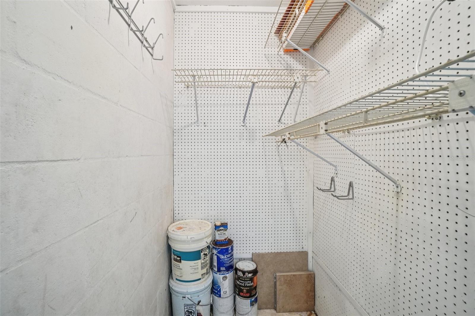 745 Oak Park Pl Property Photo 21