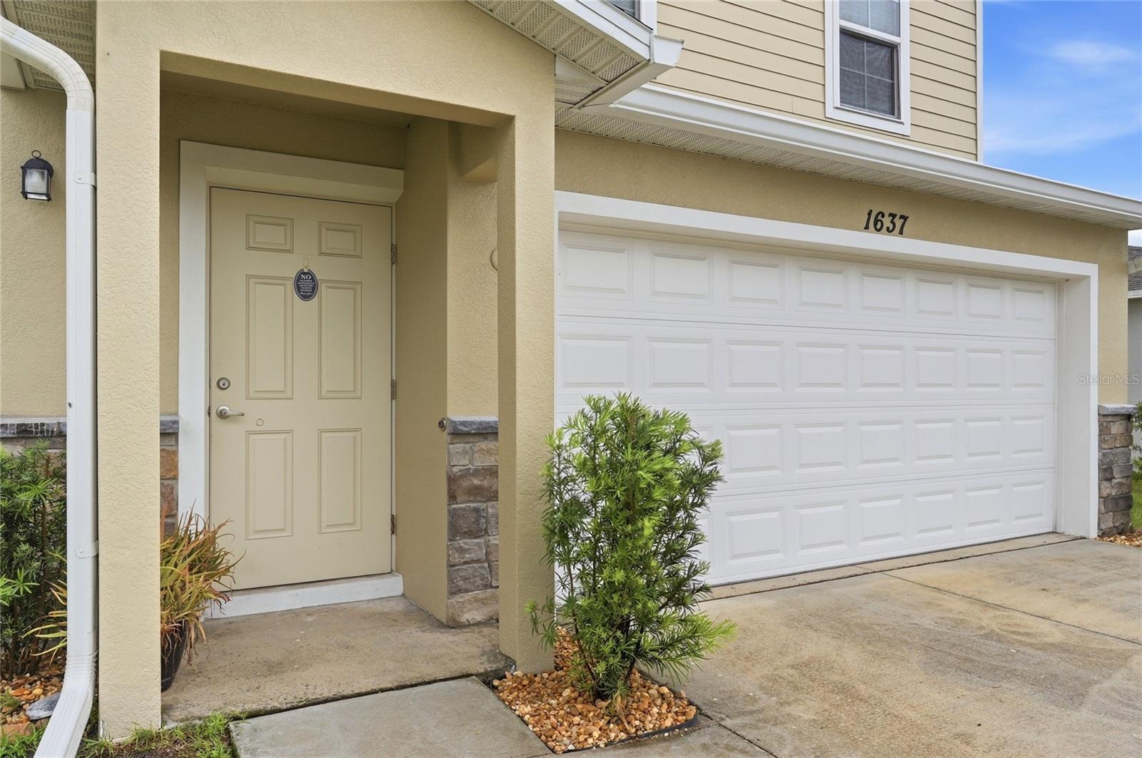 1637 Marble St Property Photo 15