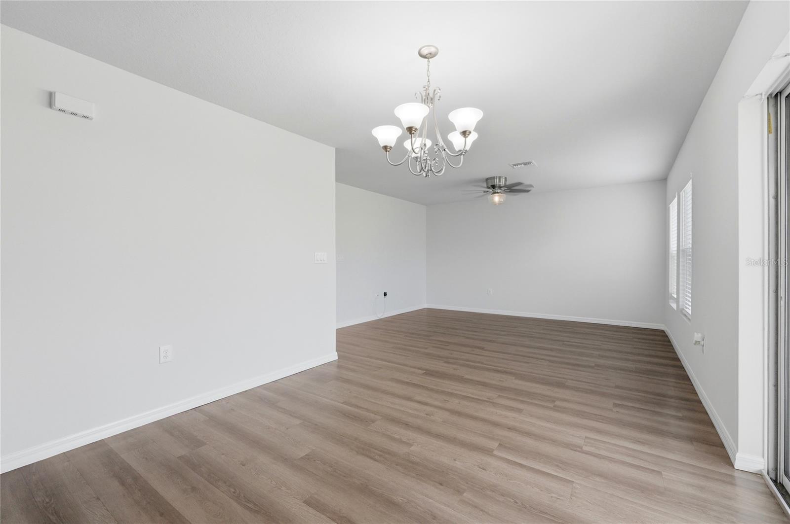 1637 Marble St Property Photo 17