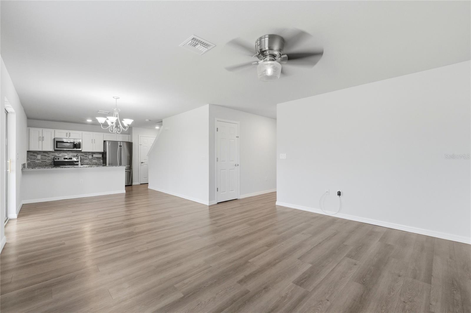 1637 Marble St Property Photo 20
