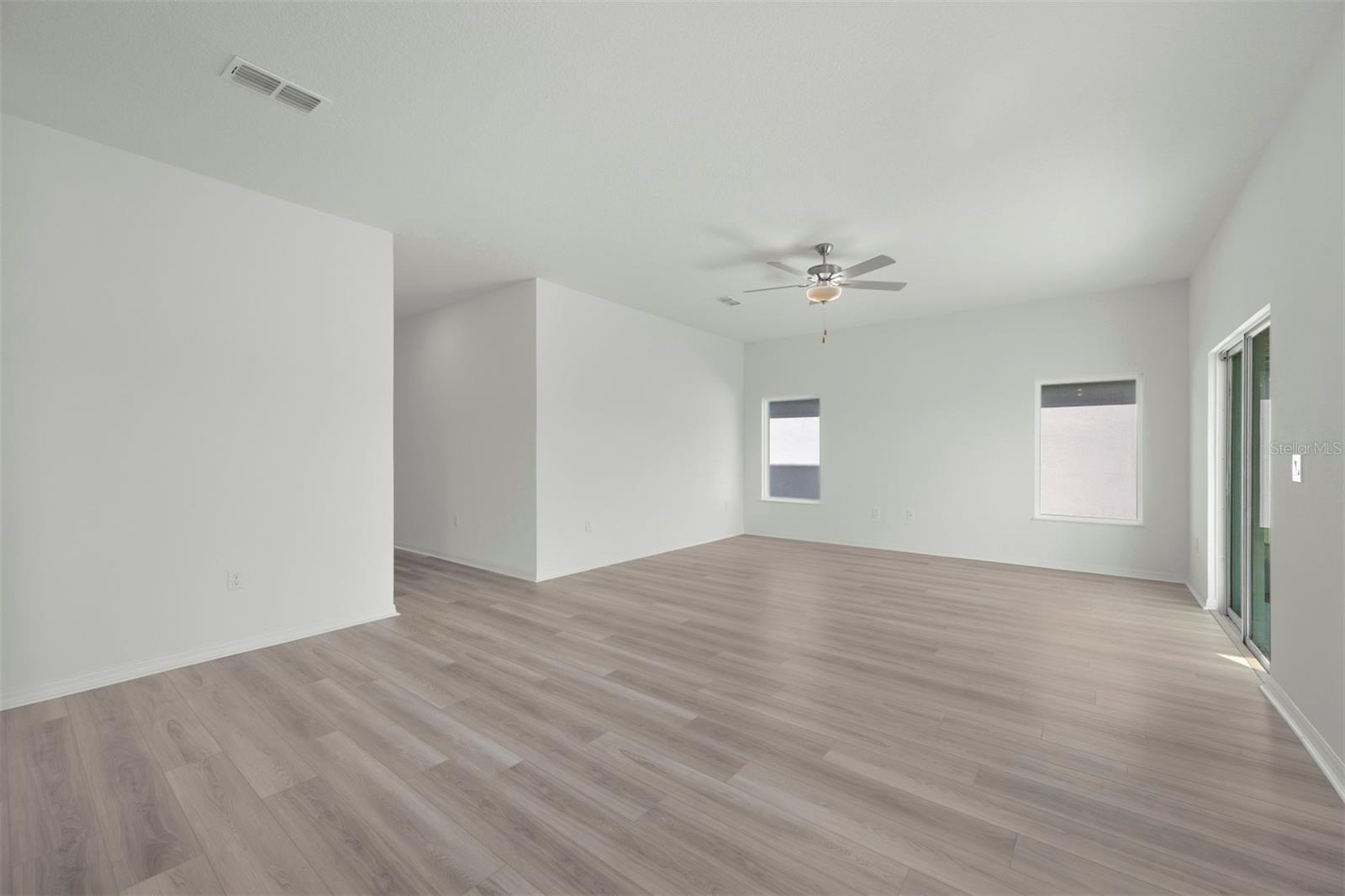 1783 White Elephant Loop Property Photo 10