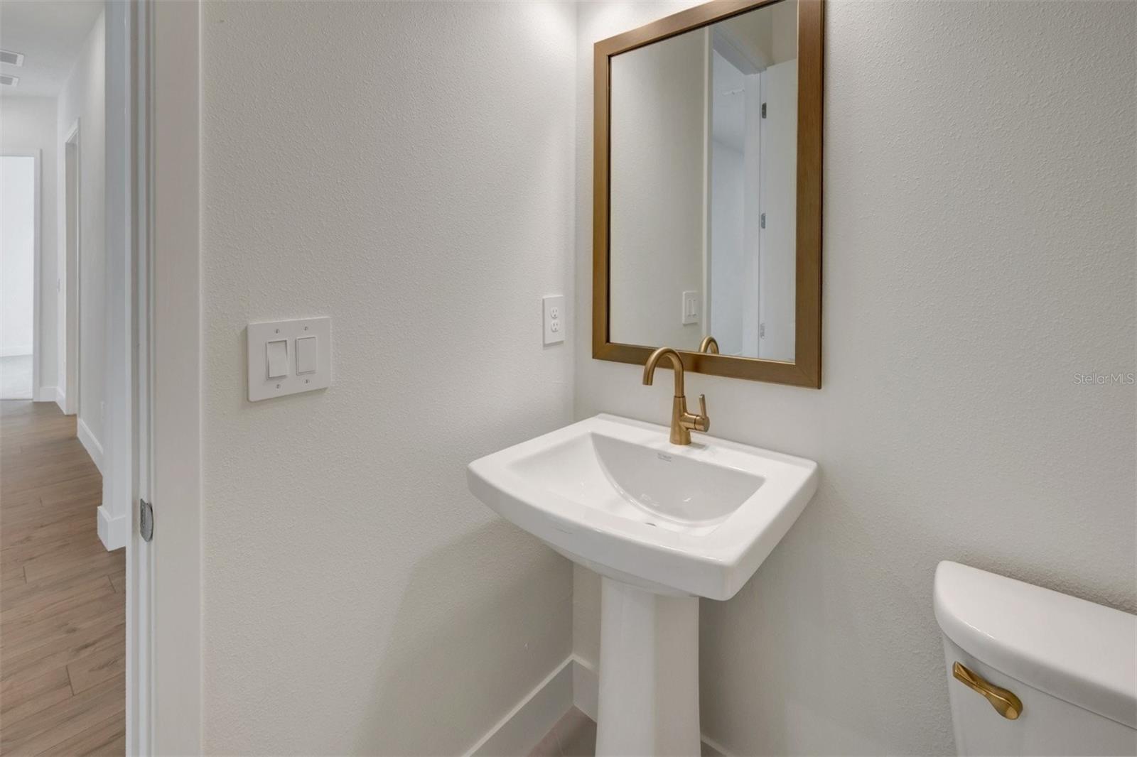 7249 Meadowshade Ct Property Photo 31