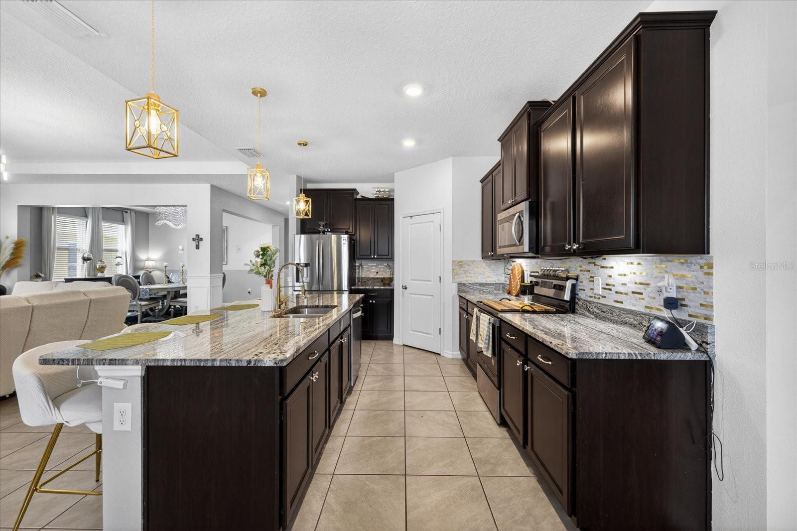 13504 Golden Lime Ave Property Photo 13