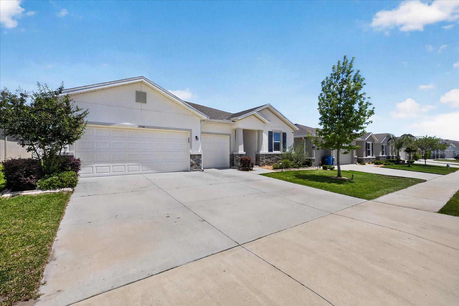 13504 Golden Lime Ave Property Photo 49