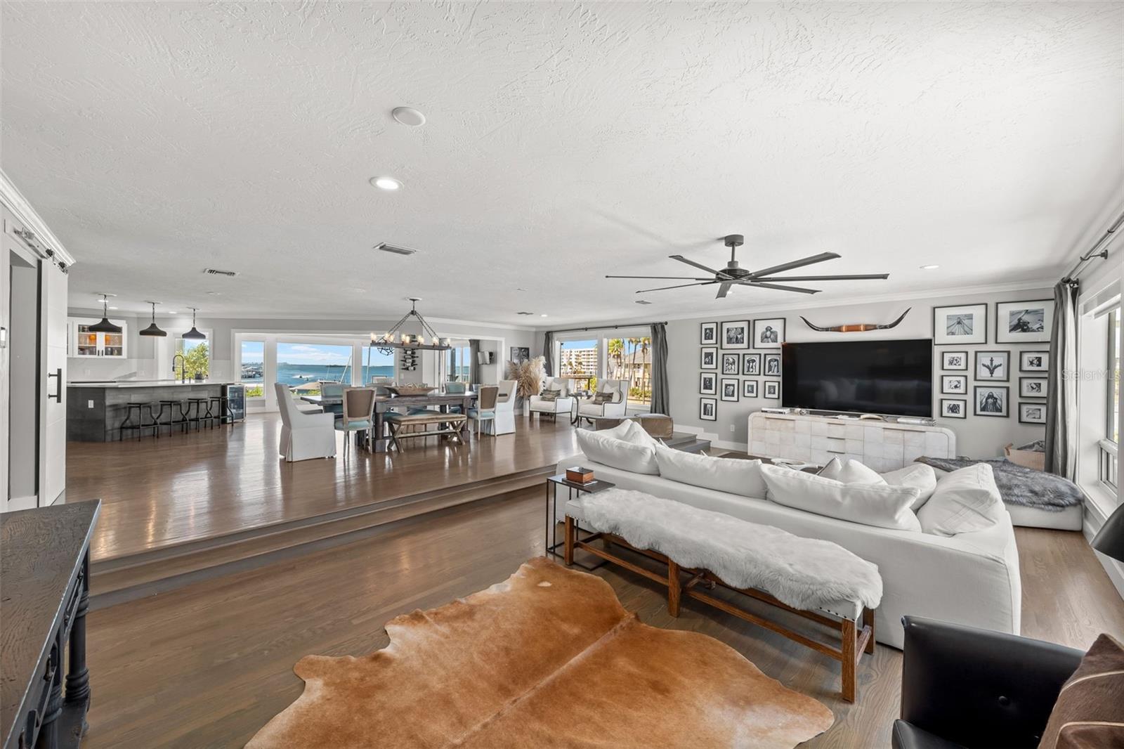 439 Causeway Blvd Property Photo 13