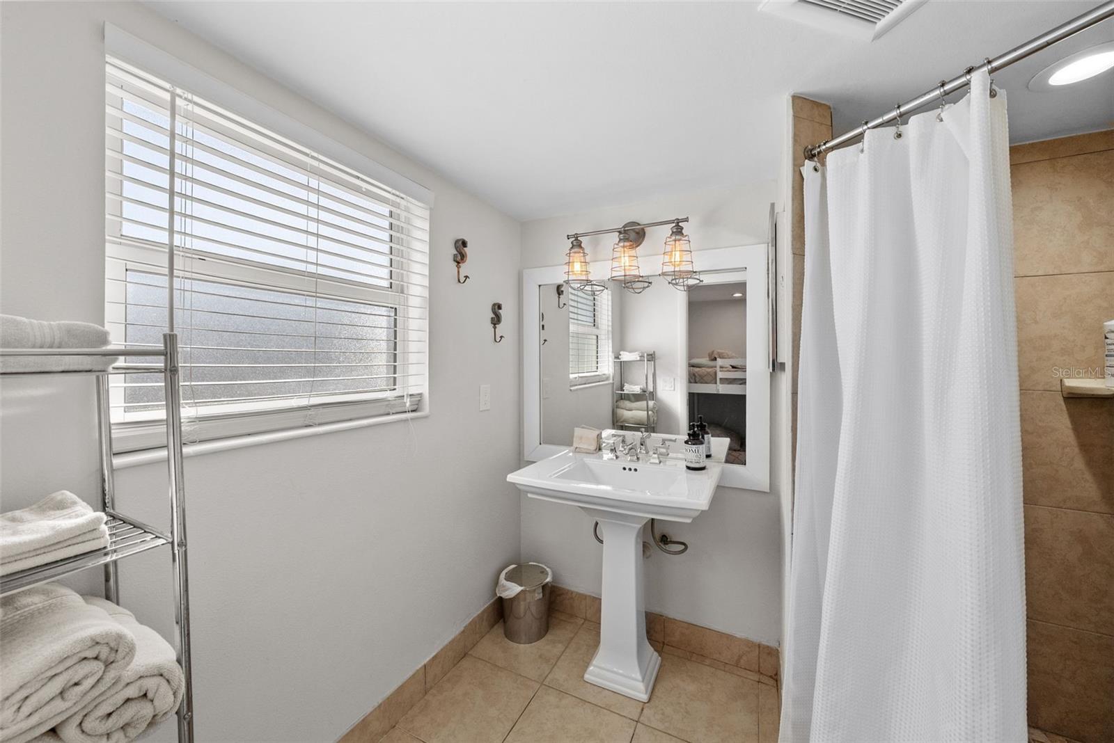 439 Causeway Blvd Property Photo 74