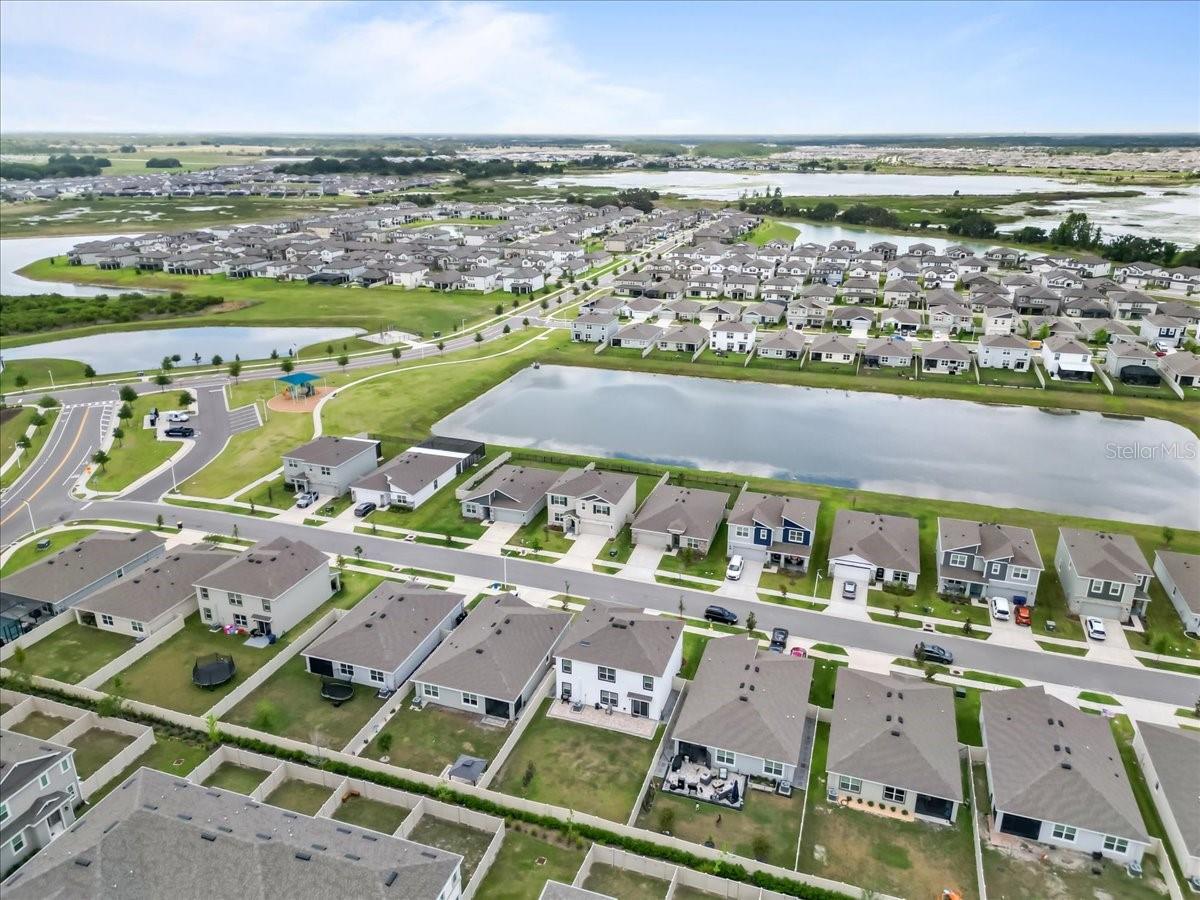 31891 Oyster Trellis Ln Property Photo 2