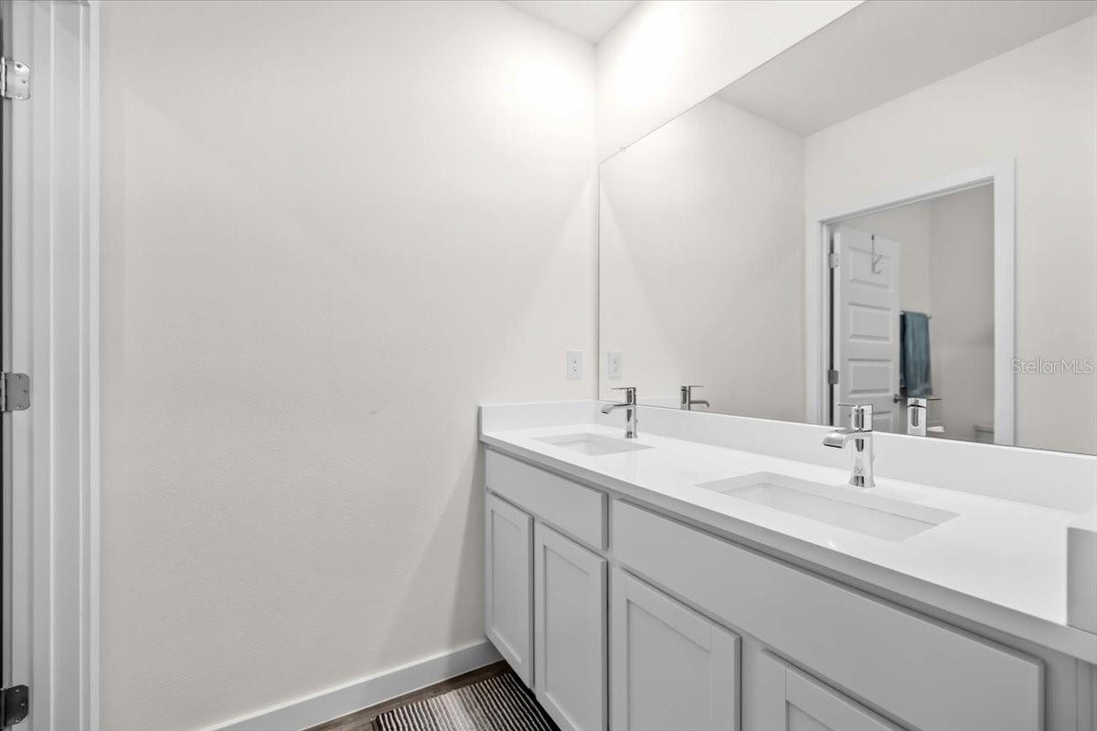 31891 Oyster Trellis Ln Property Photo 29