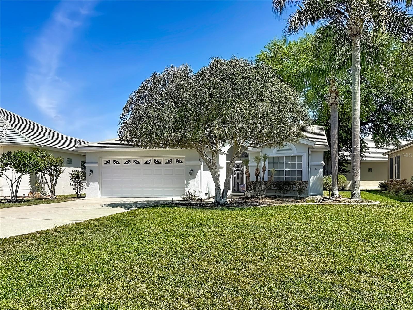 9289 Penelope Dr Property Photo 1