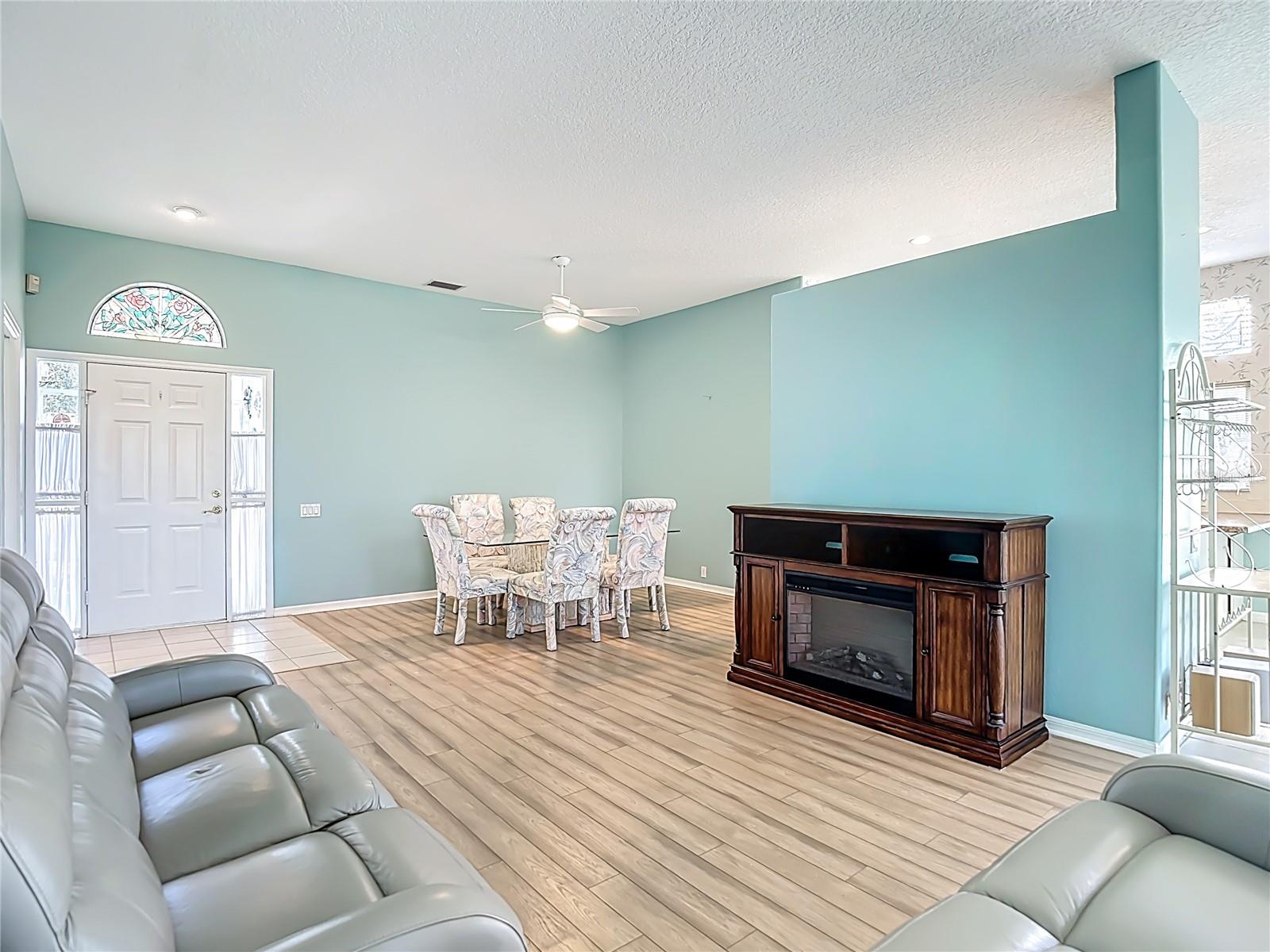 9289 Penelope Dr Property Photo 11