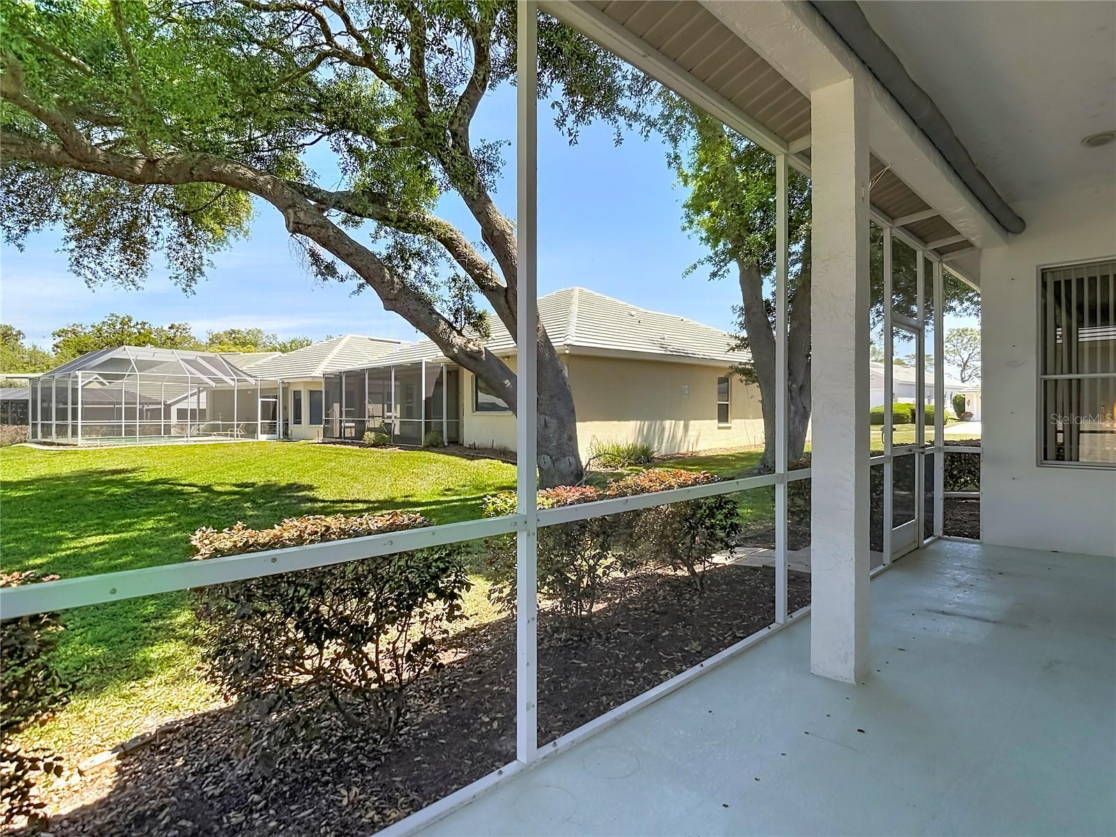 9289 Penelope Dr Property Photo 25