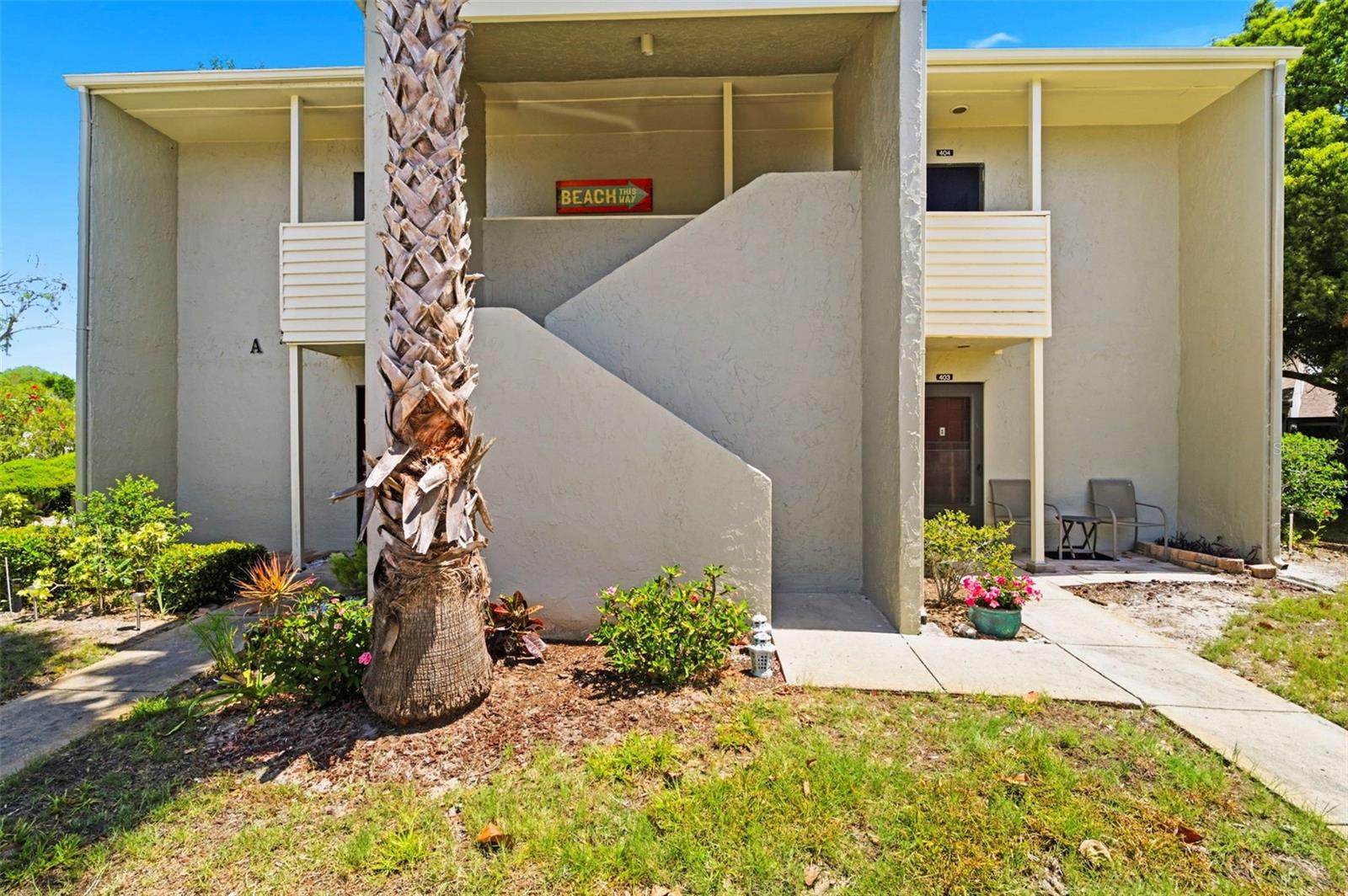 404 Windrush Bay Dr Property Photo 1