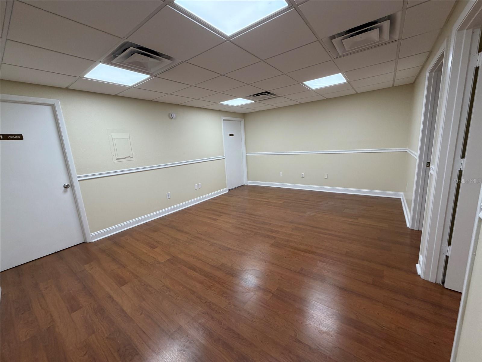 4828 W Gandy Blvd #b27 Property Photo 3