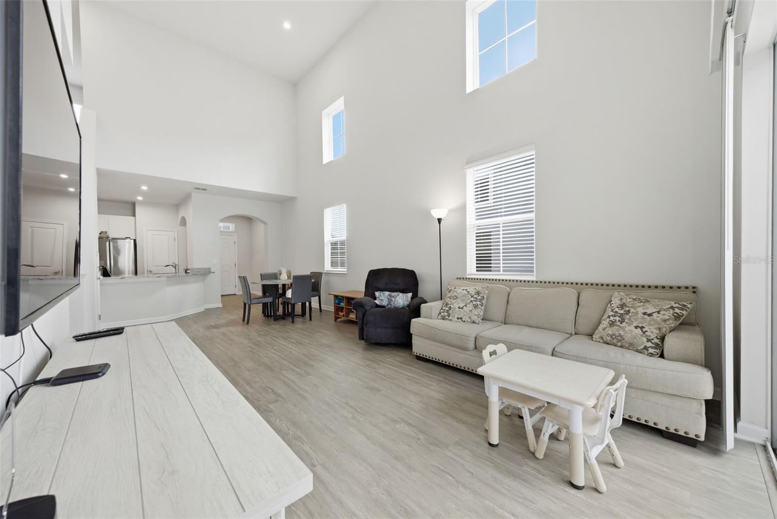 2130 Laceflower Dr Property Photo 11