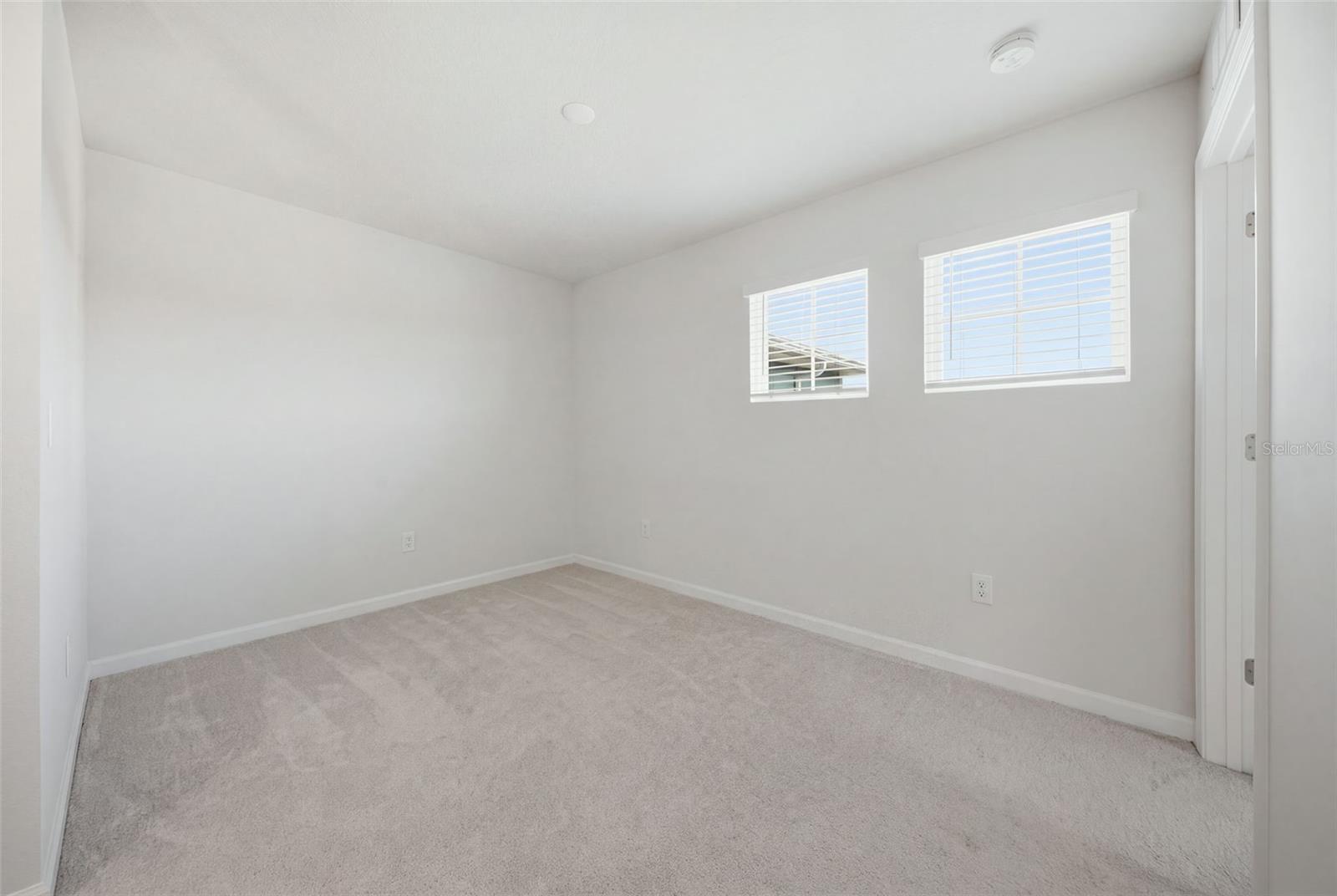 2130 Laceflower Dr Property Photo 16