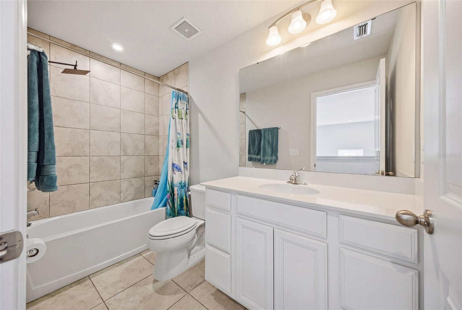 2130 Laceflower Dr Property Photo 23