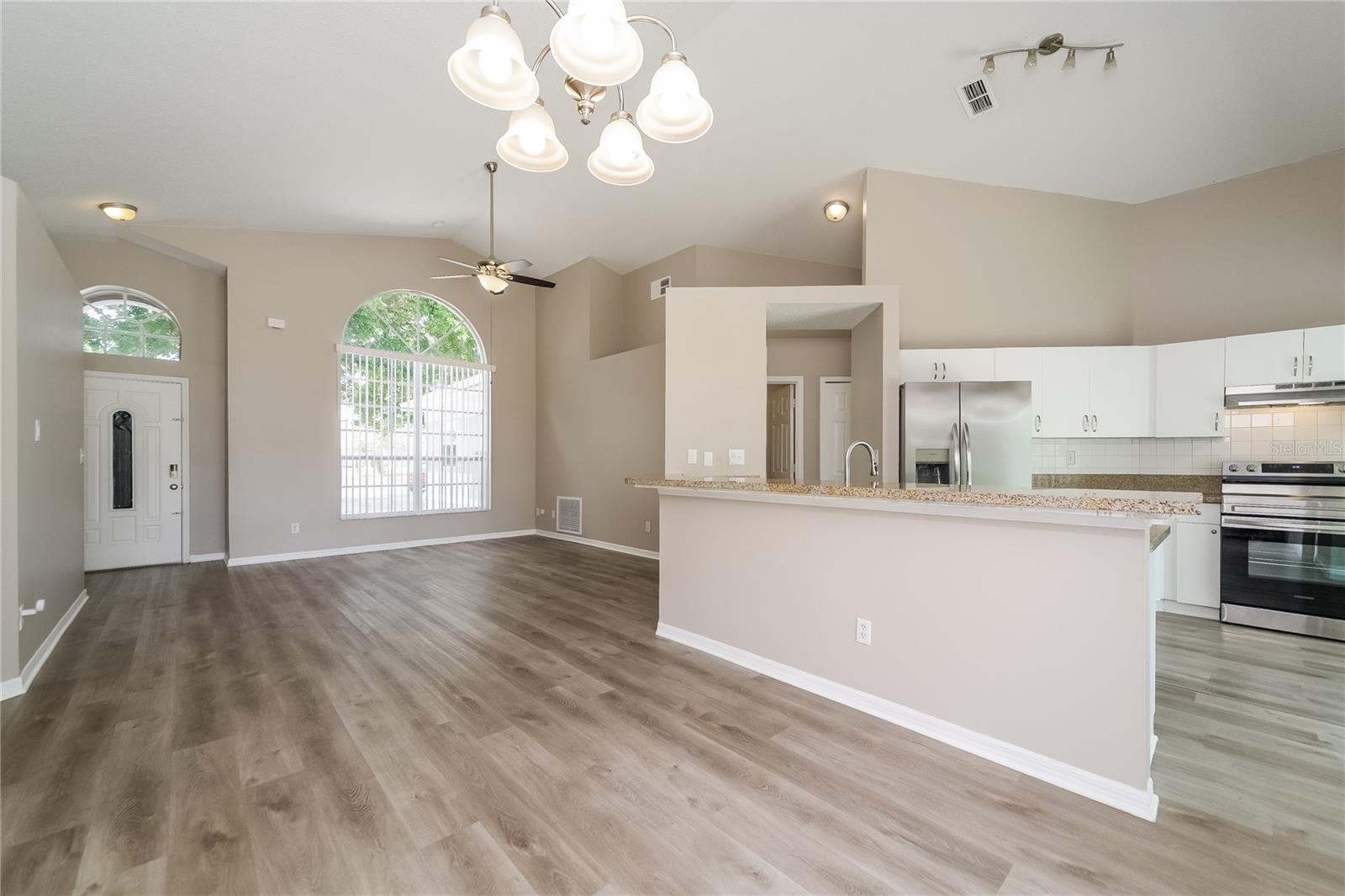1003 Dorking Way Property Photo 8