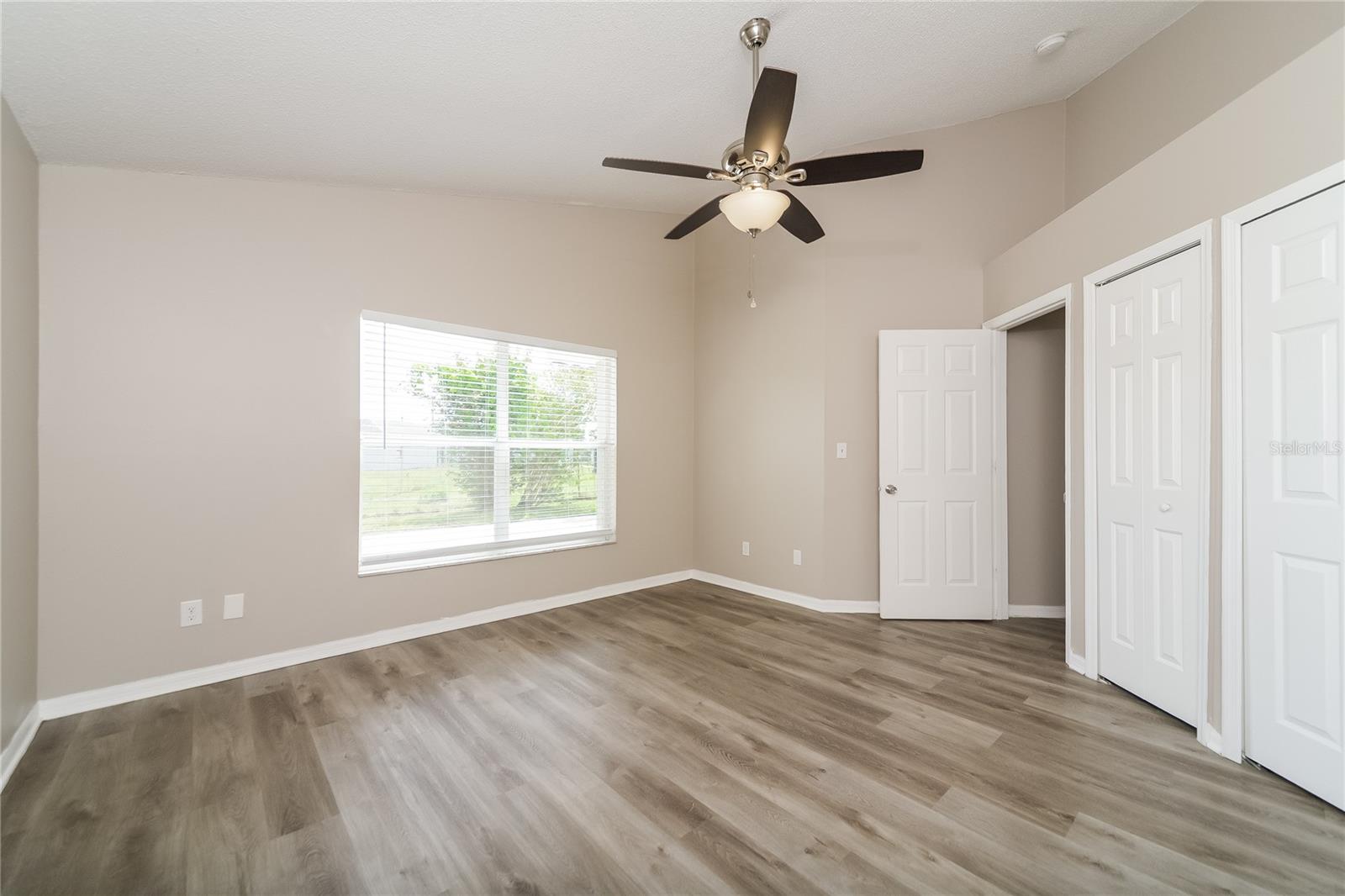 1003 Dorking Way Property Photo 13