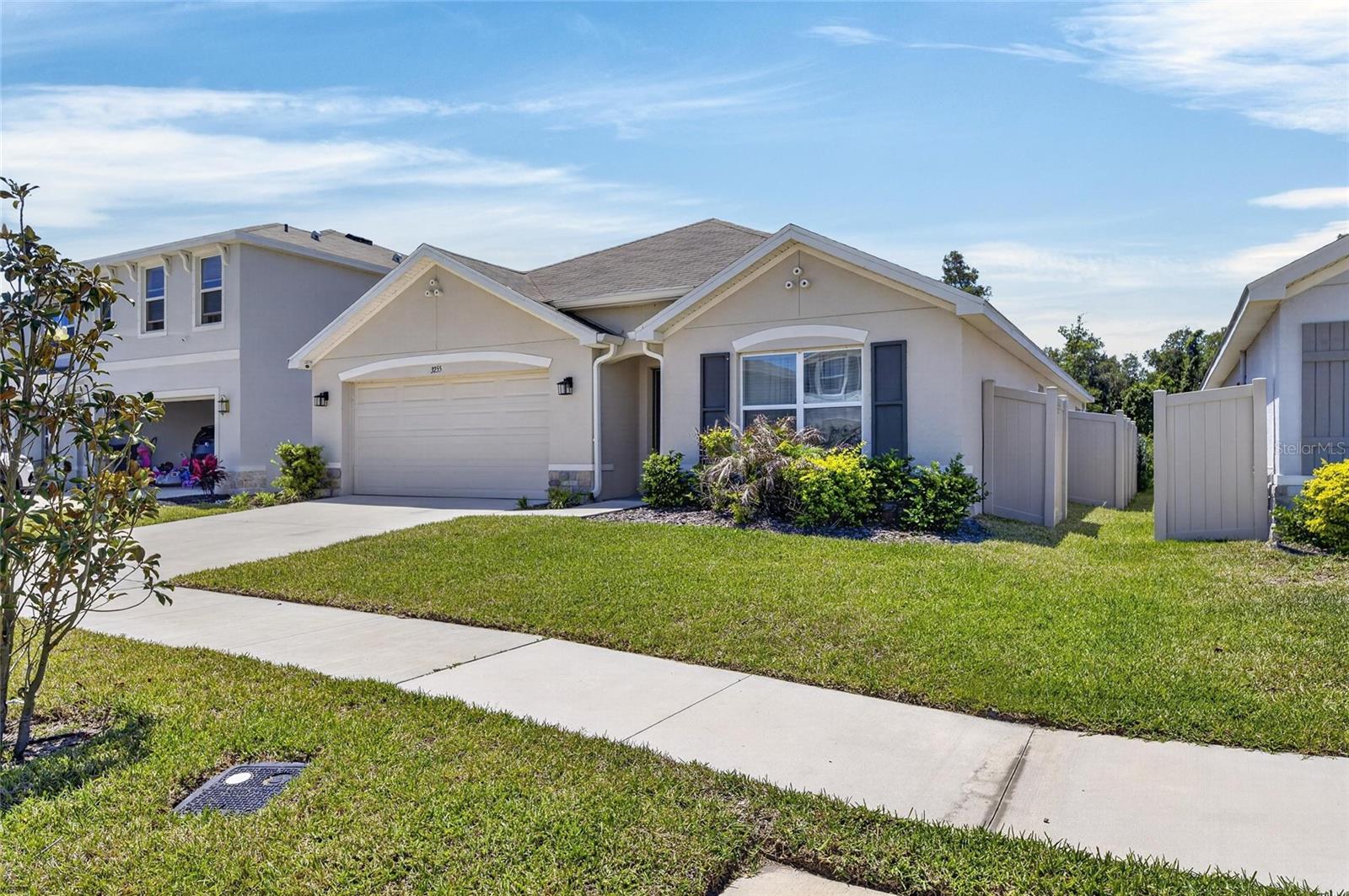 3255 Silver Date Dr Property Photo 6