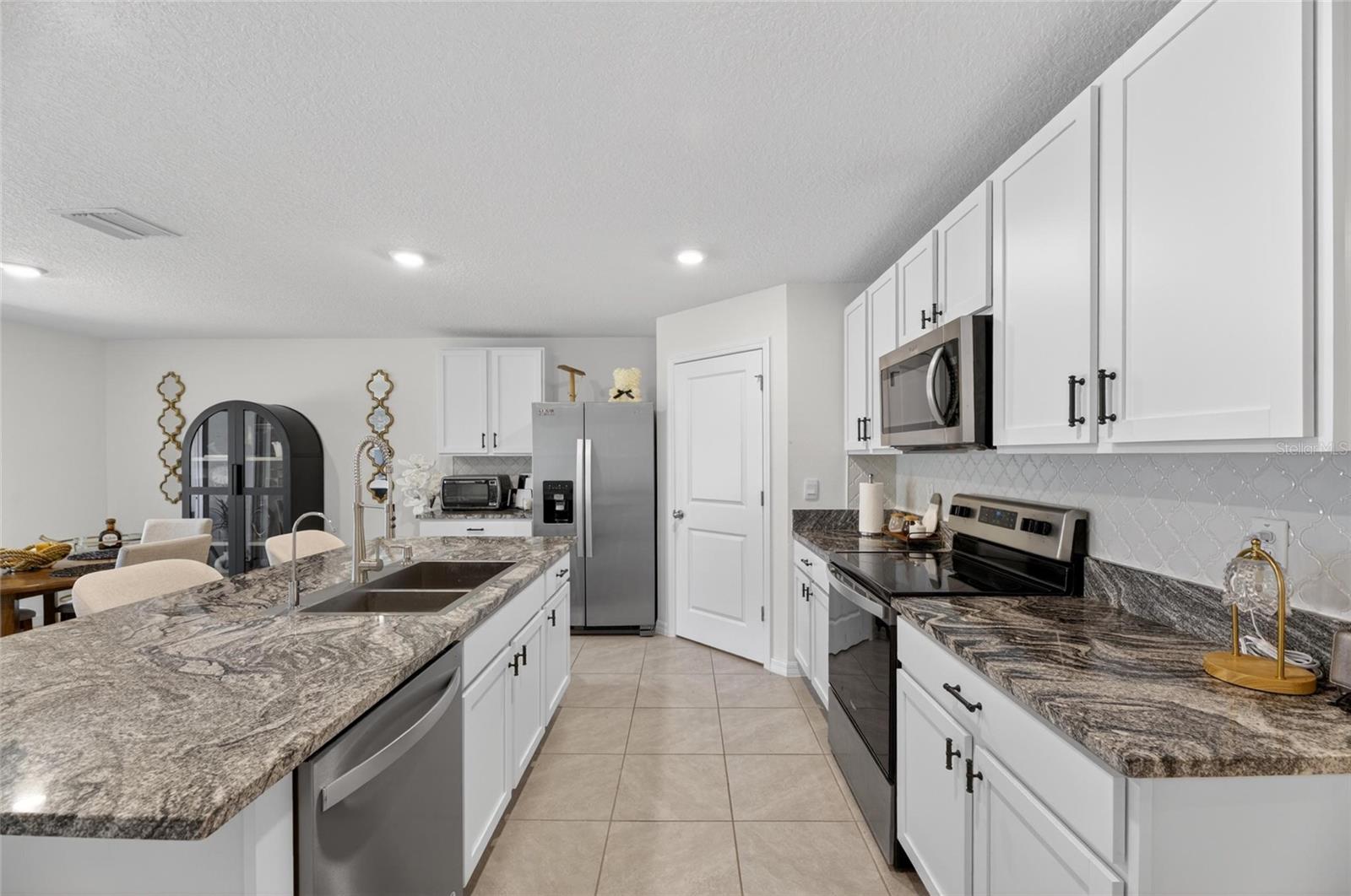 3255 Silver Date Dr Property Photo 31