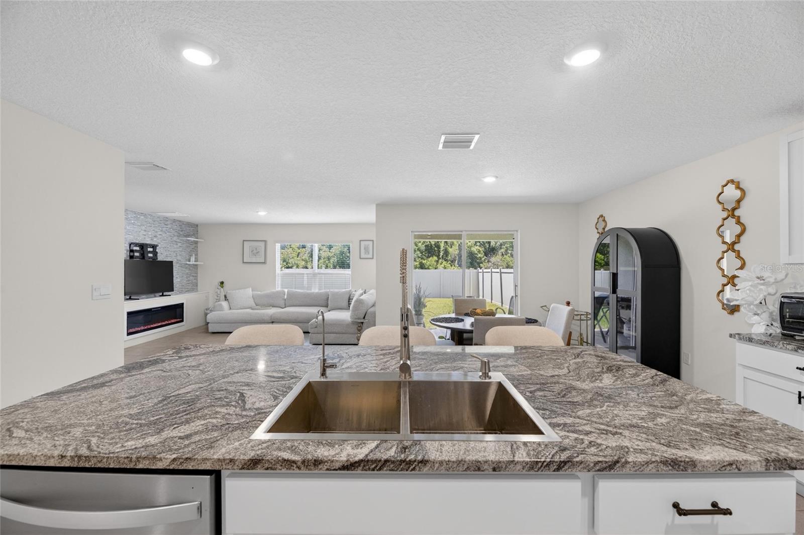 3255 Silver Date Dr Property Photo 35