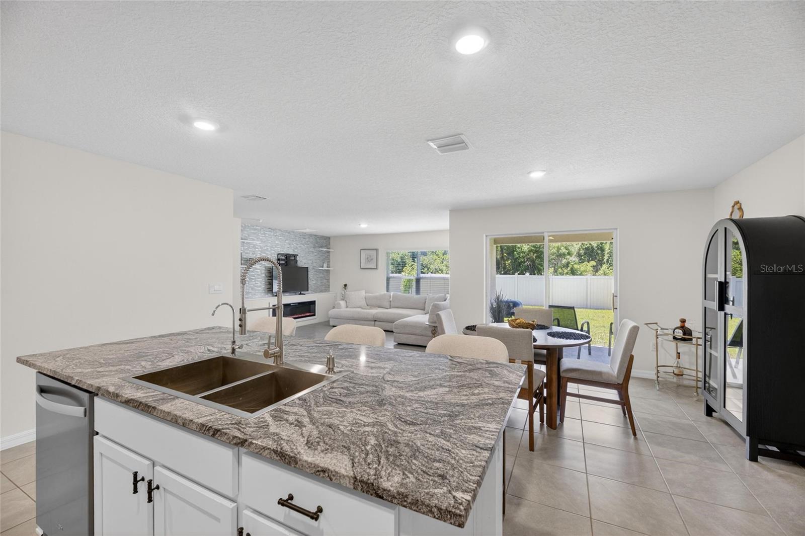 3255 Silver Date Dr Property Photo 36
