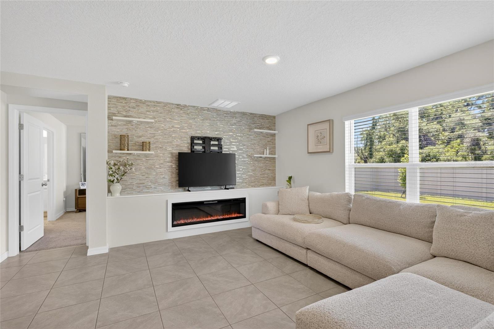 3255 Silver Date Dr Property Photo 43
