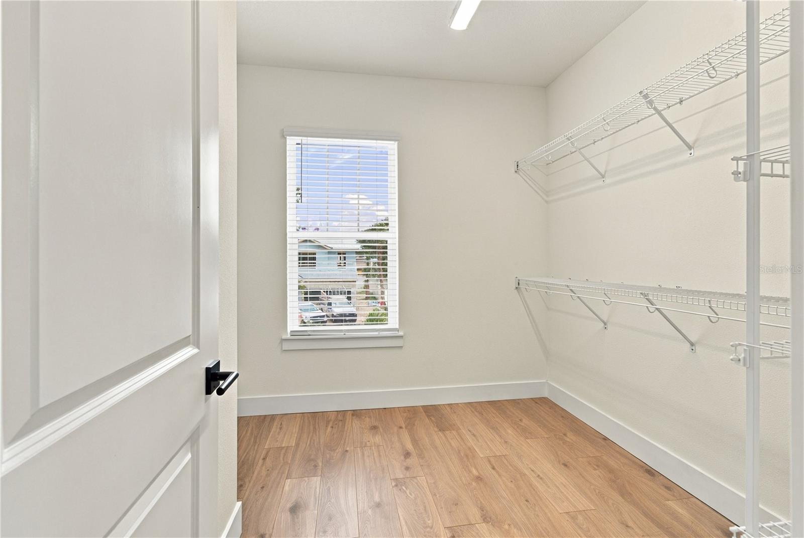 812 W Orient St Property Photo 32