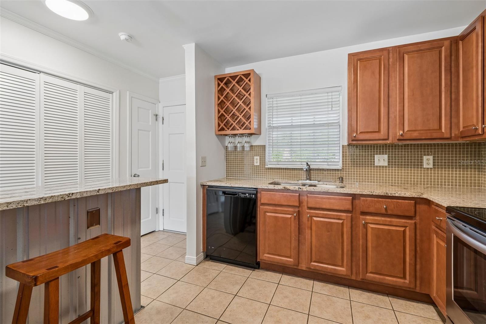 10314 Carrollwood Ct #56 Property Photo 6