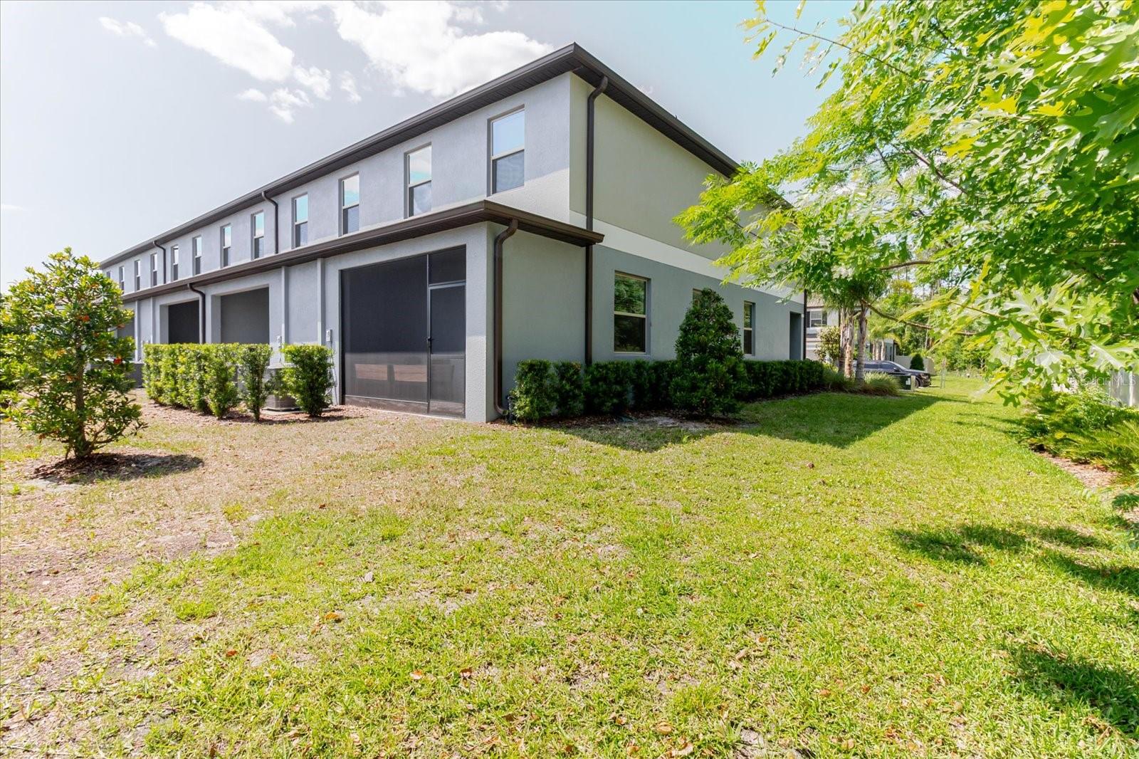 5226 Forum Blvd Property Photo 8